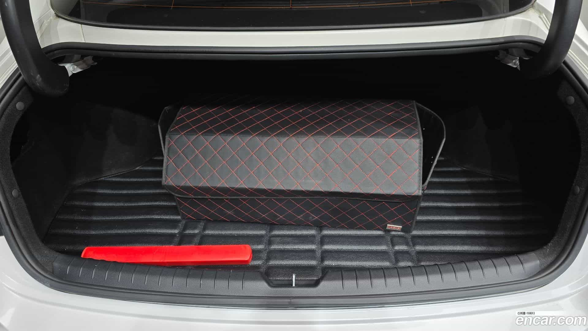 Sonata Hyundai 2019.5-OPTION-042