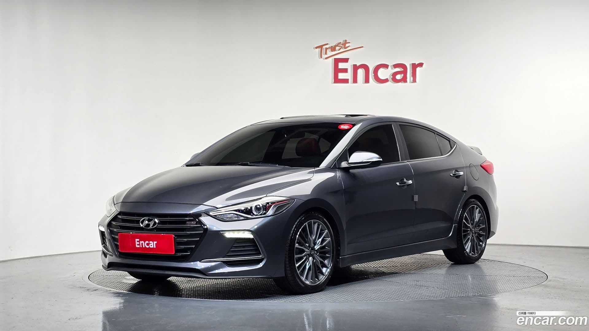 Main__Slider__Photo:AVANTE Hyundai 2017.0-0