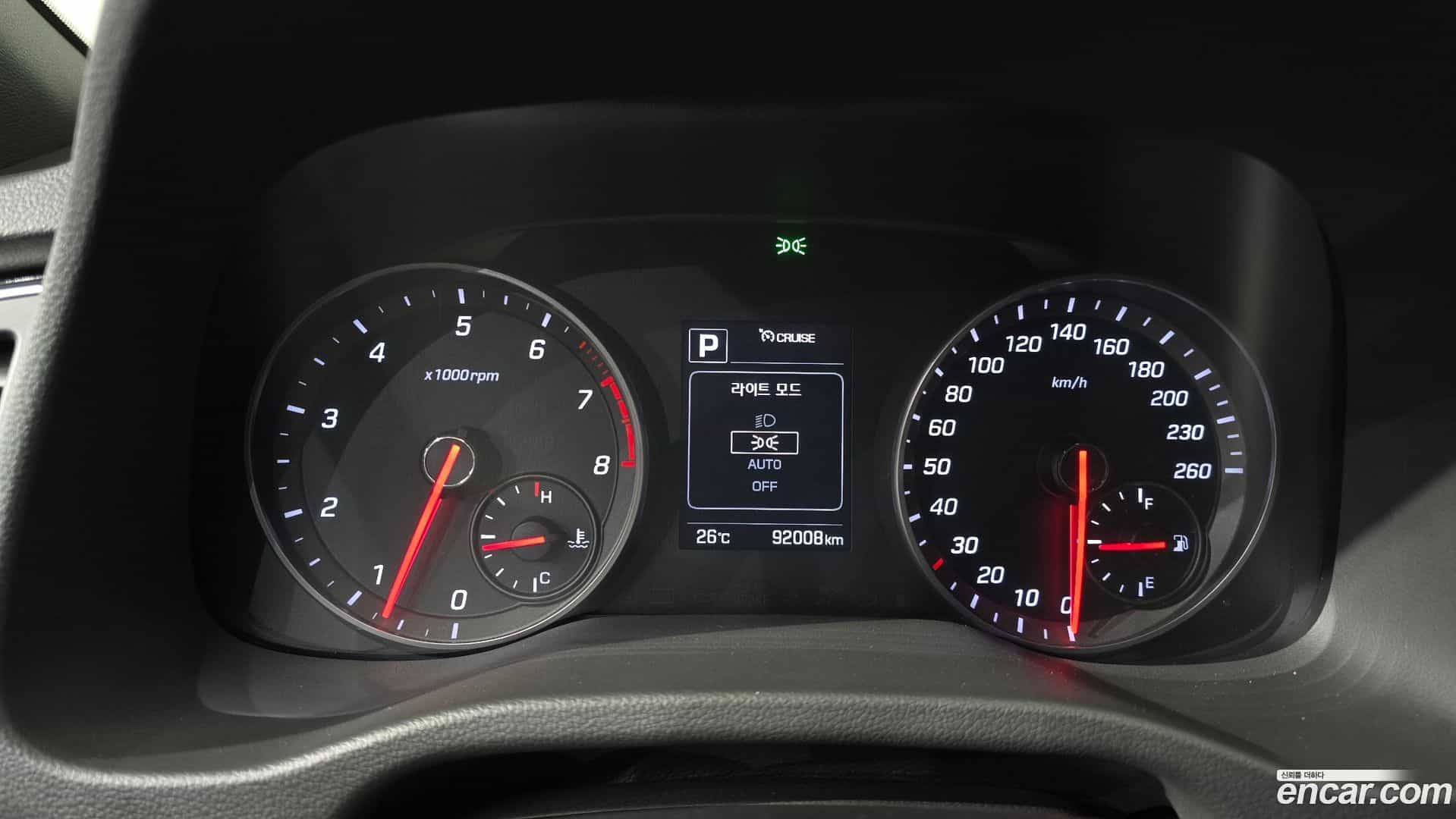 AVANTE Hyundai 2017.0-INNER-008
