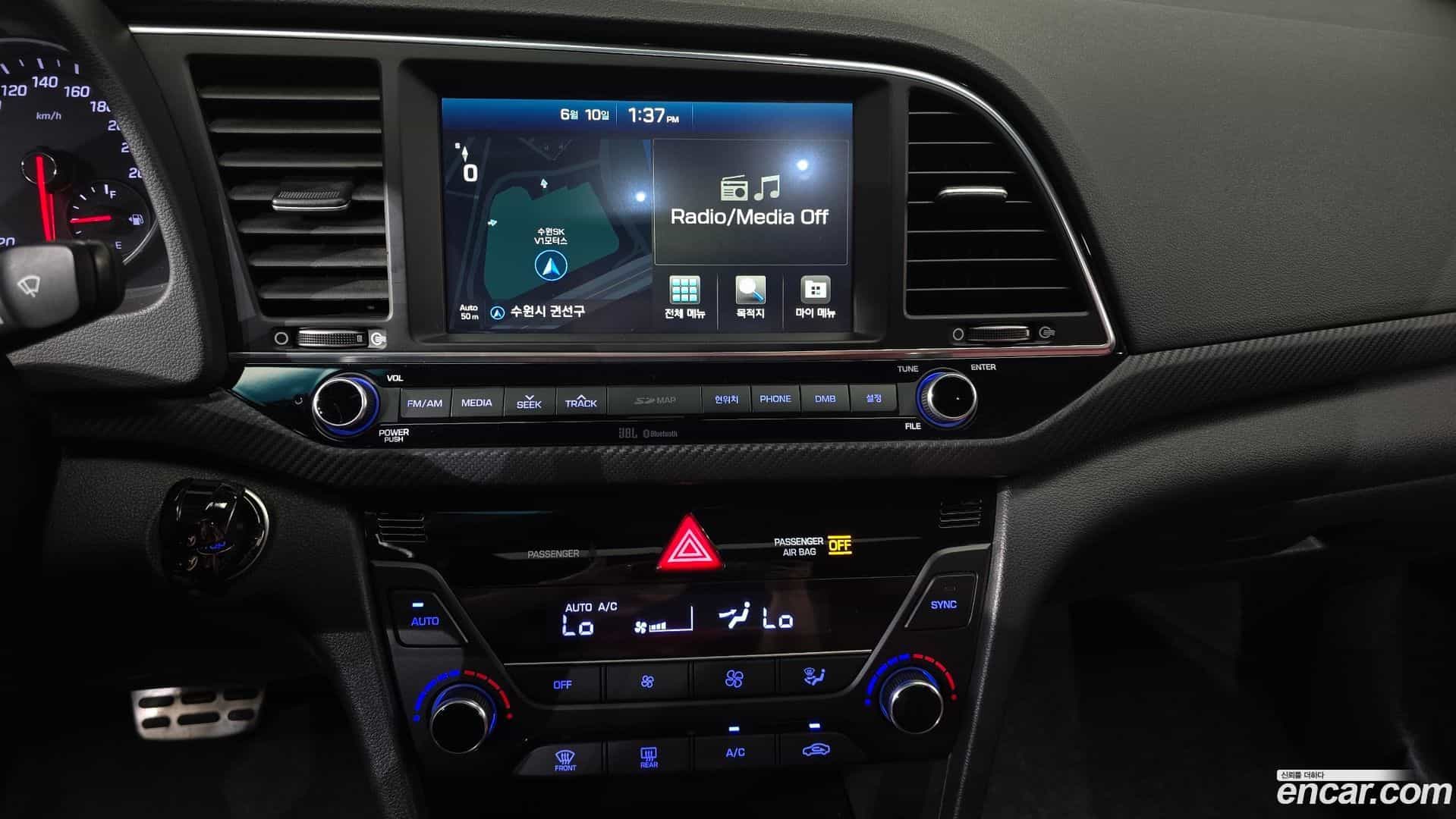 AVANTE Hyundai 2017.0-OPTION-017