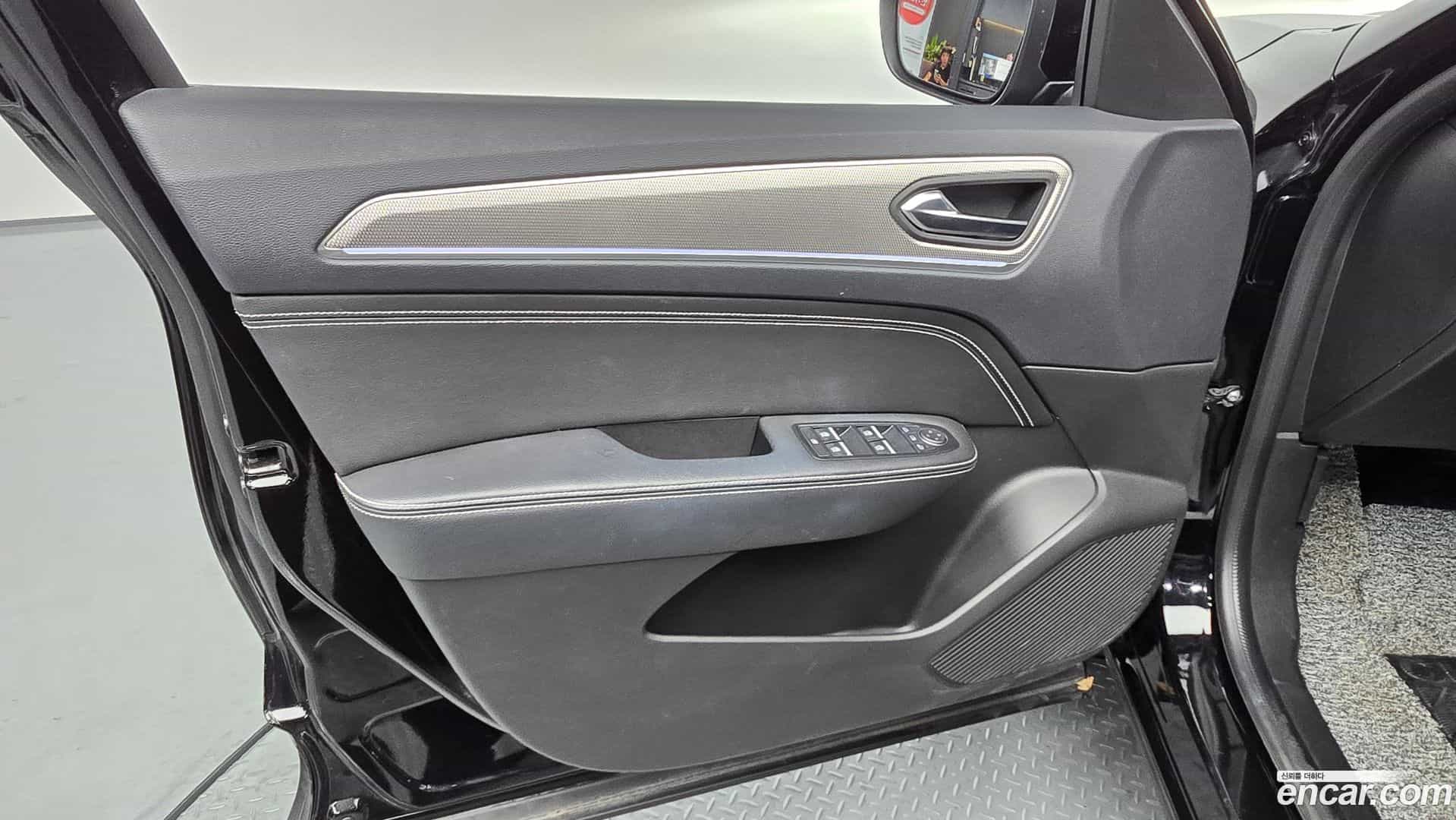XM3 Renault Korea 2022.9-INNER-034