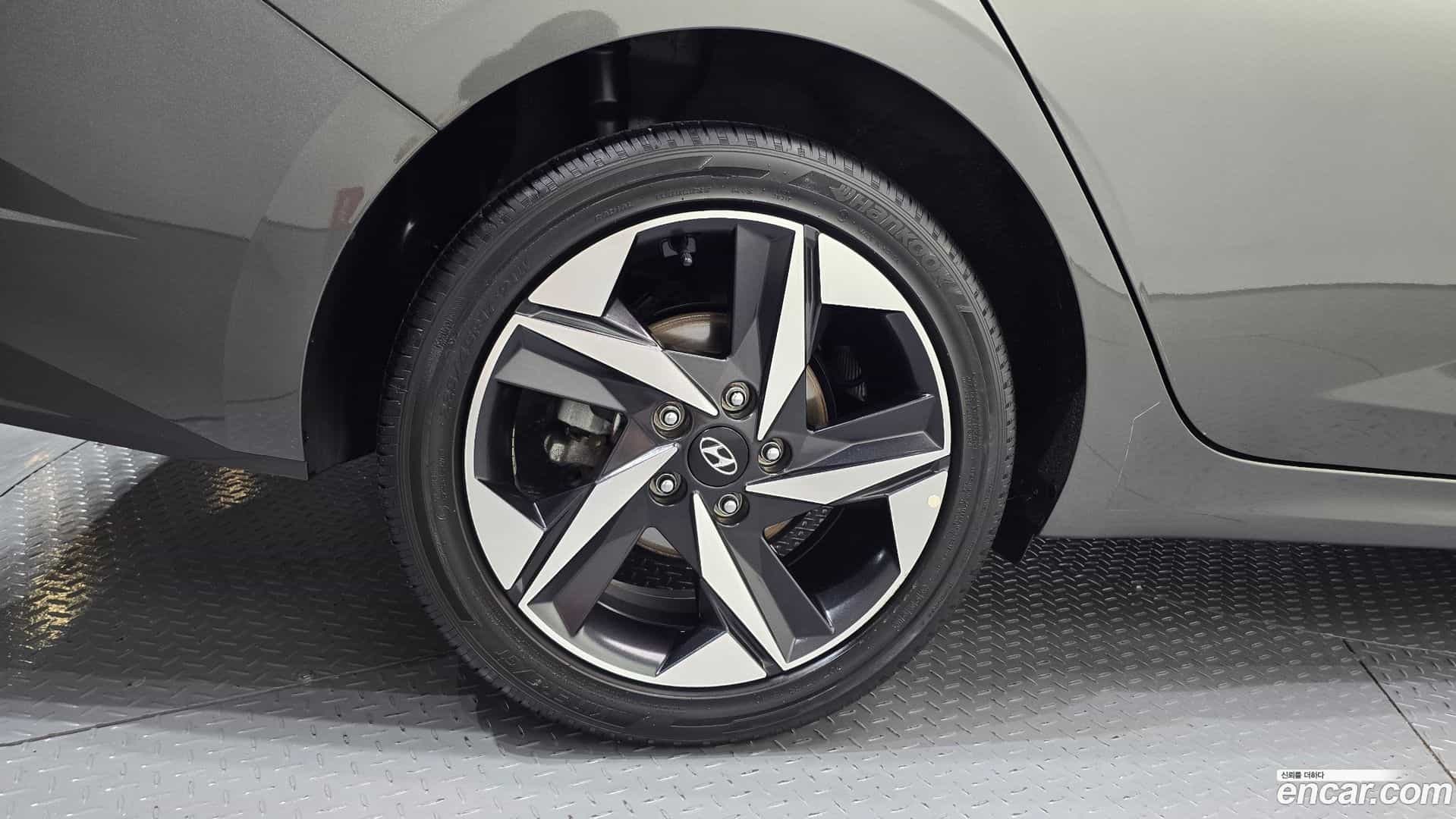AVANTE Hyundai 2021.5-OUTER-005