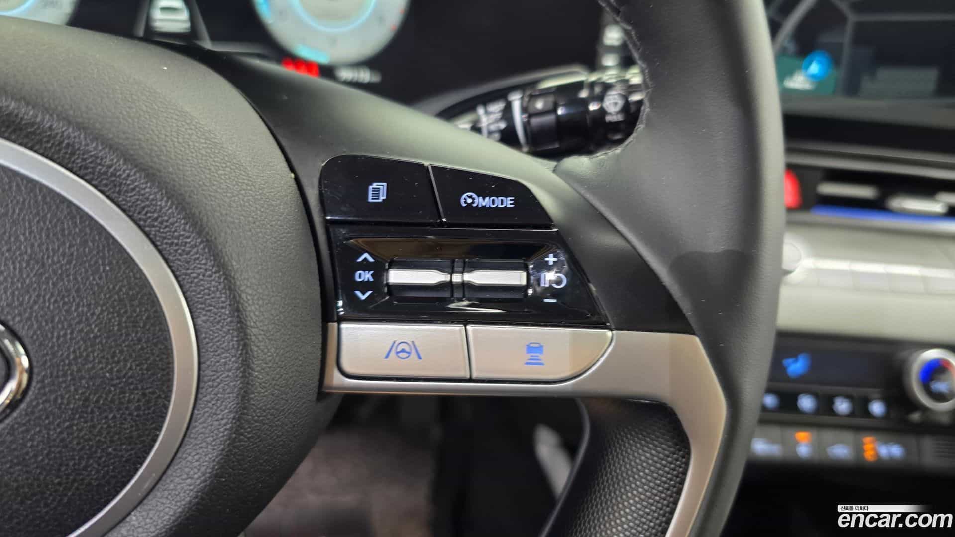 AVANTE Hyundai 2021.5-OPTION-021