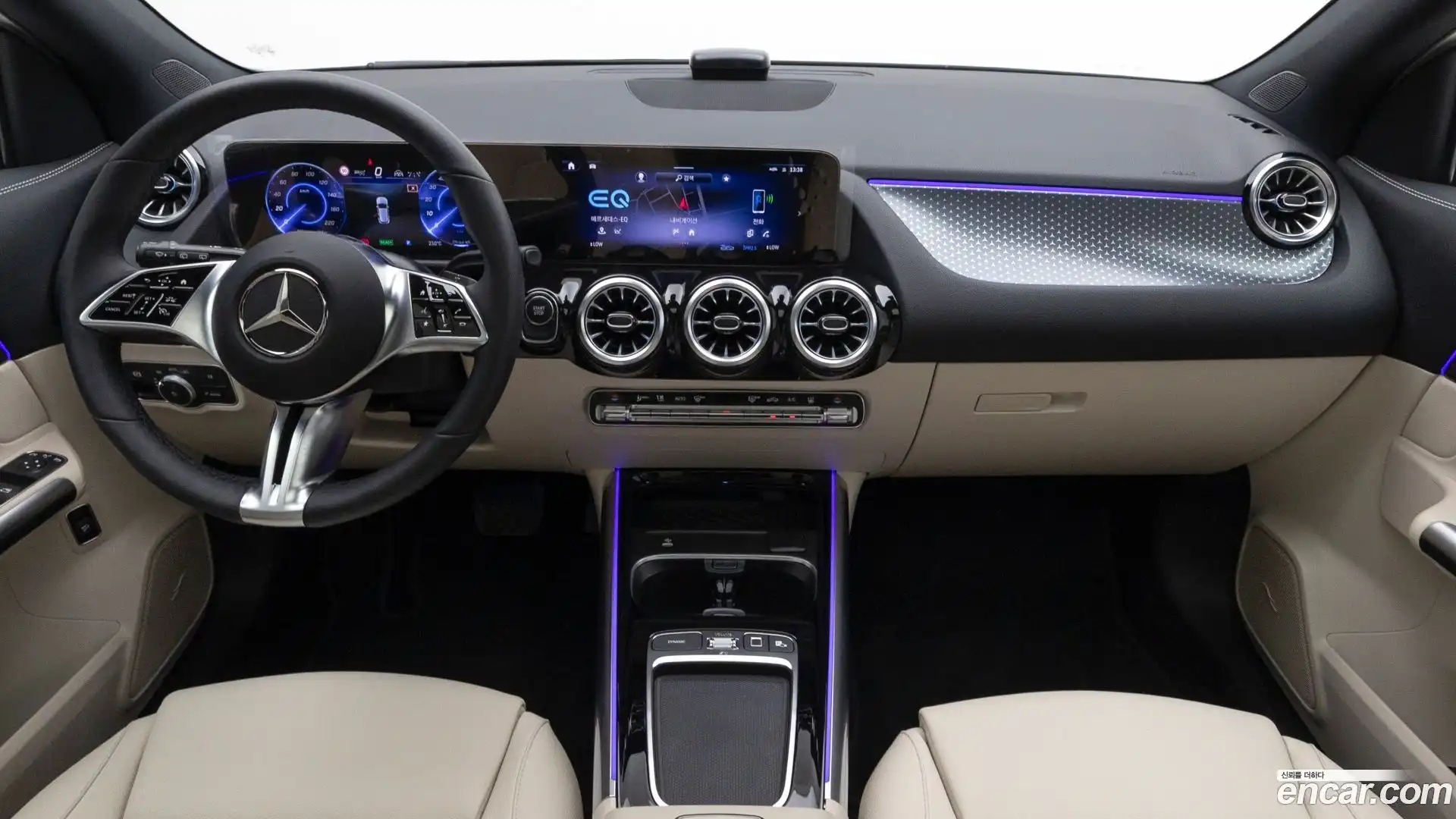 EQA Mercedes-Benz 2025.9-INNER-007