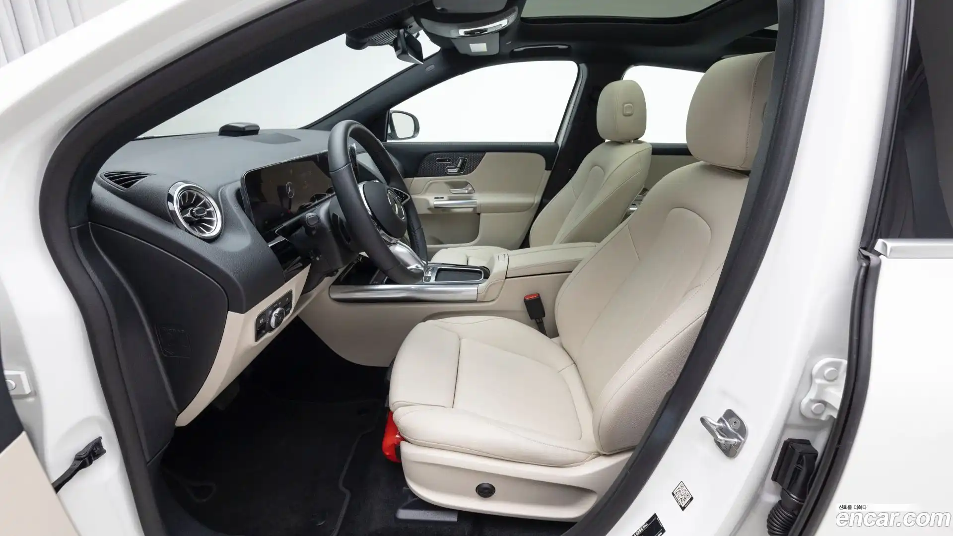 EQA Mercedes-Benz 2025.9-OPTION-018