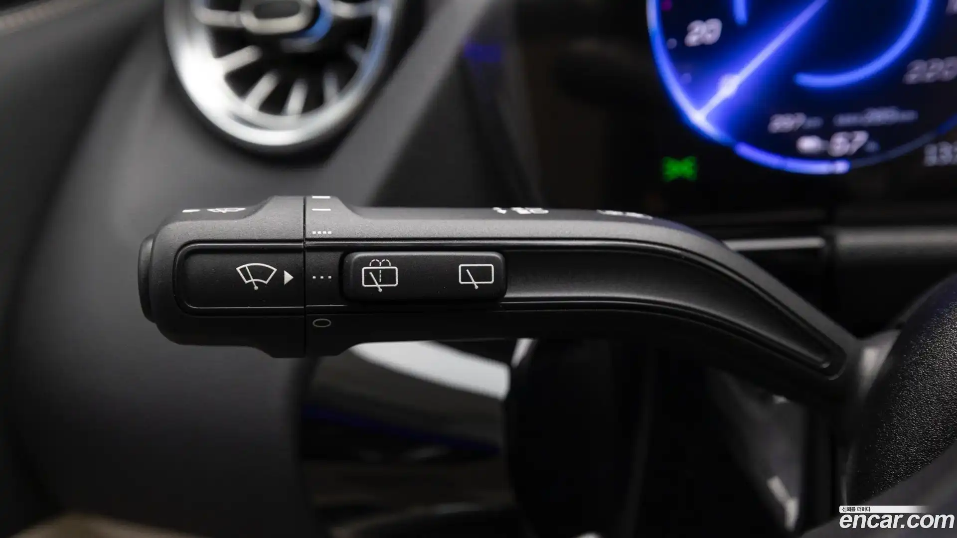 EQA Mercedes-Benz 2025.9-OPTION-022