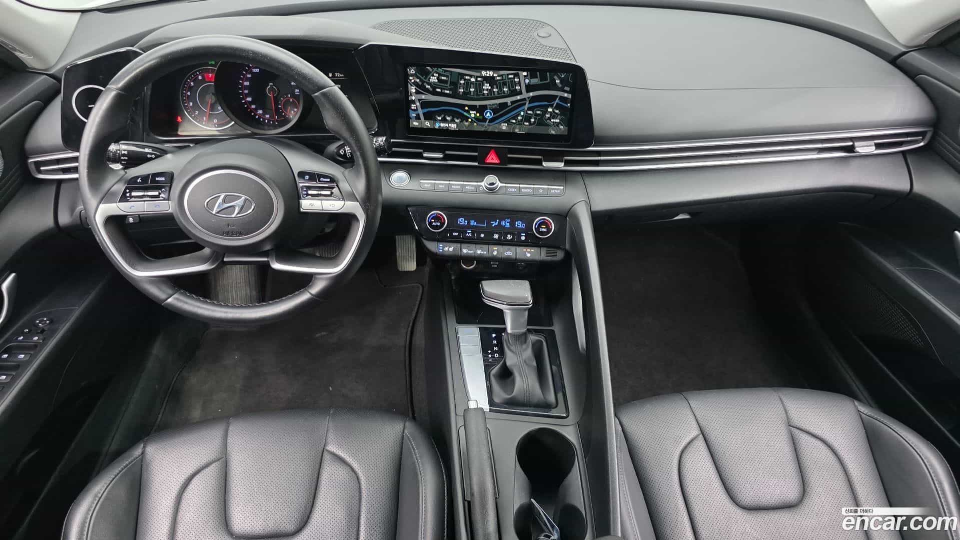 AVANTE Hyundai 2022.0-INNER-007