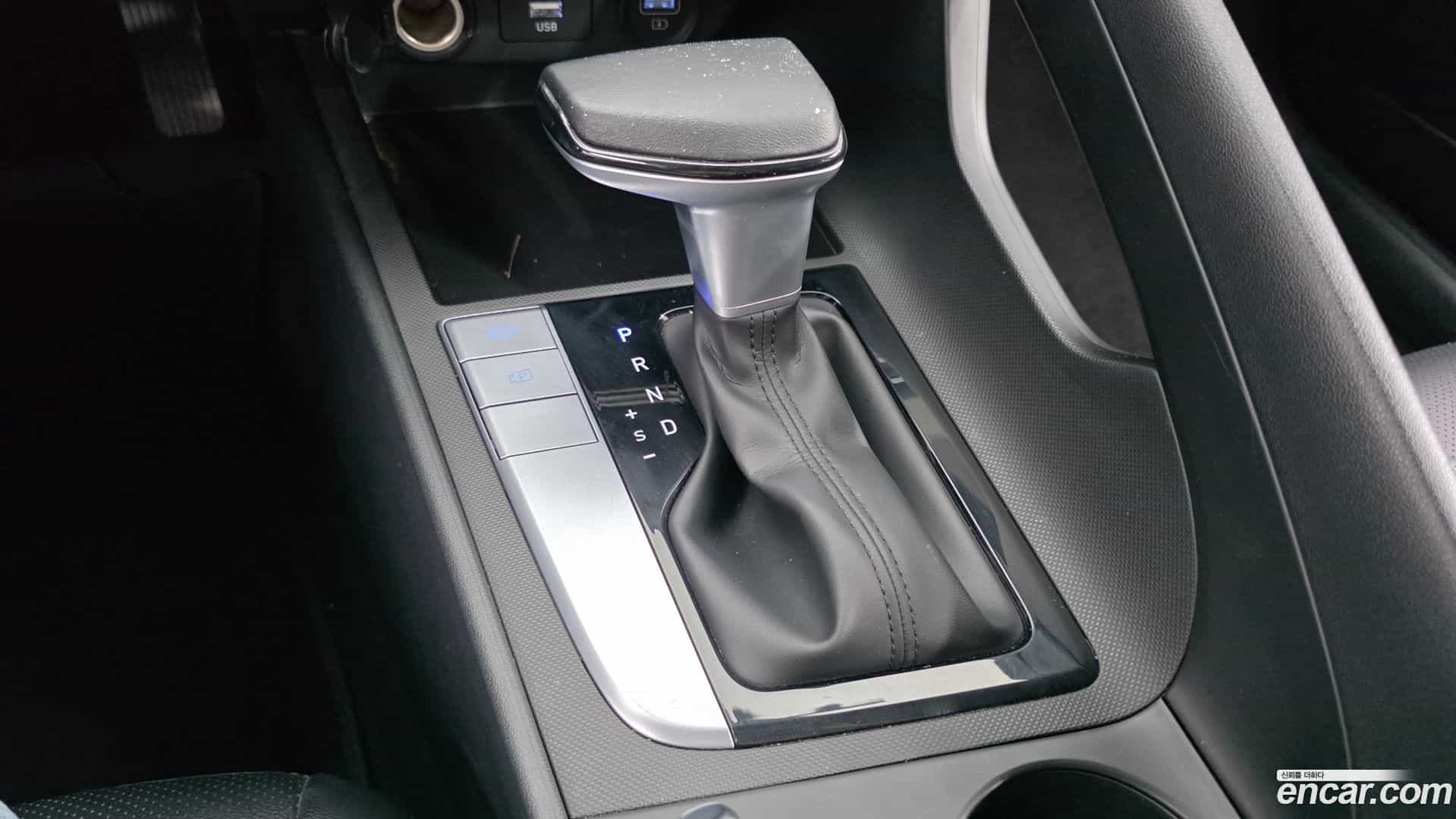 AVANTE Hyundai 2022.0-INNER-009