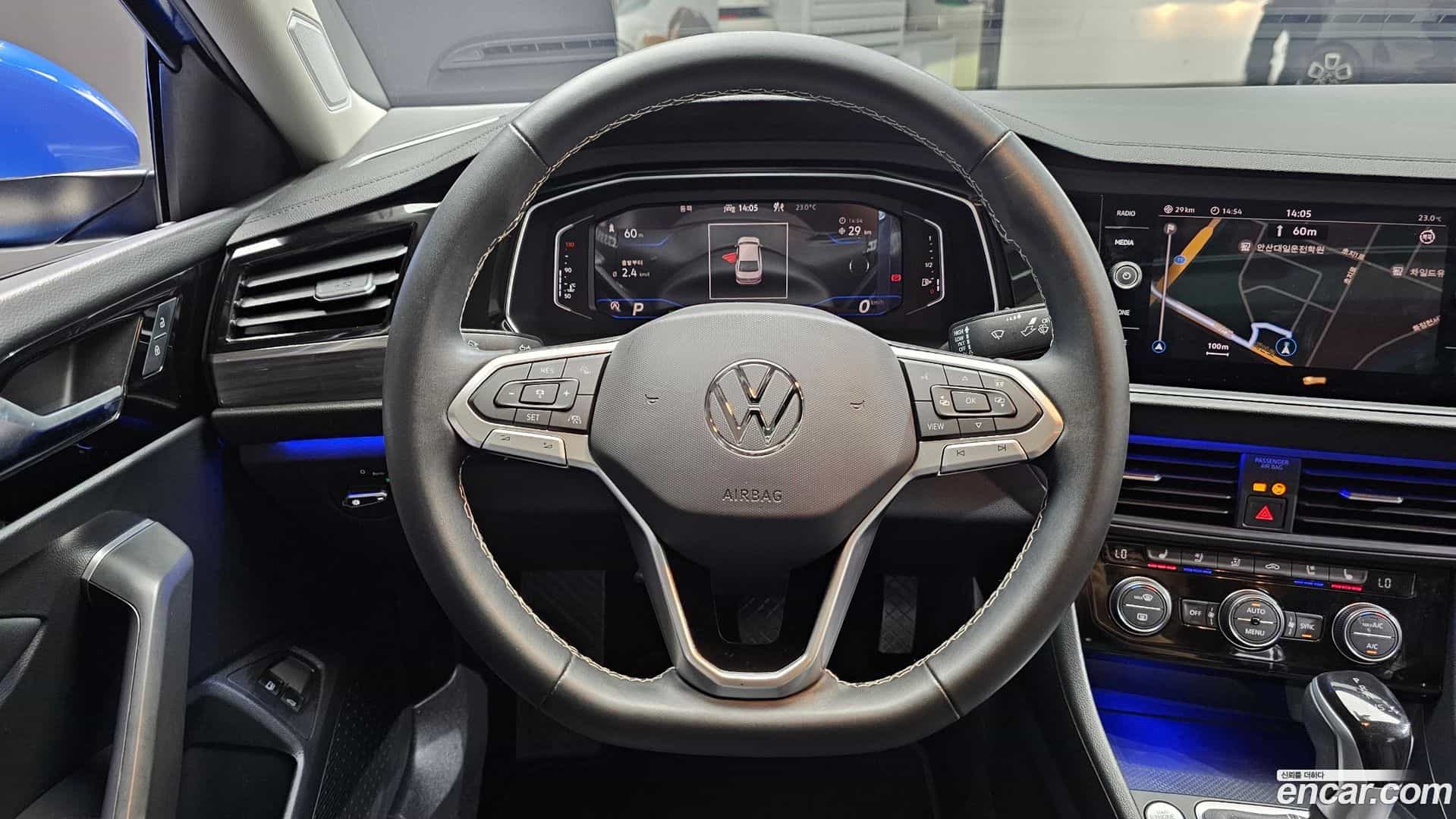 Jetta Volkswagen 2023.11-OPTION-018