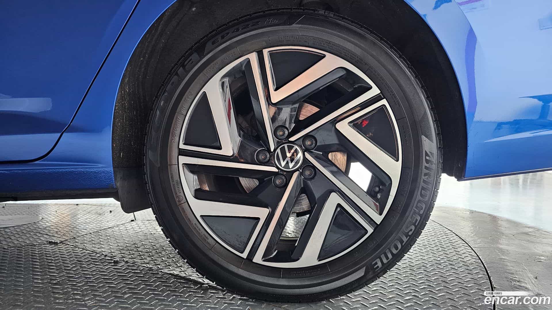 Jetta Volkswagen 2023.11-OUTER-031