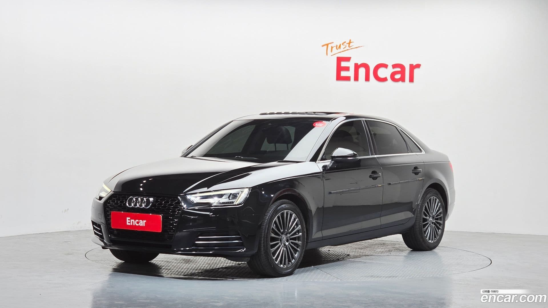 Main__Slider__Photo:A4 Audi 2018.5-0