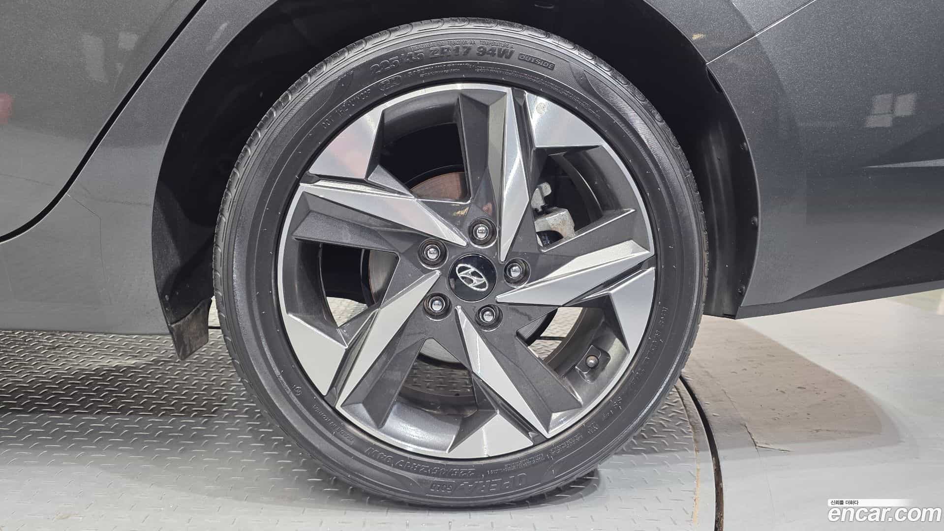 AVANTE Hyundai 2021.3-OUTER-031