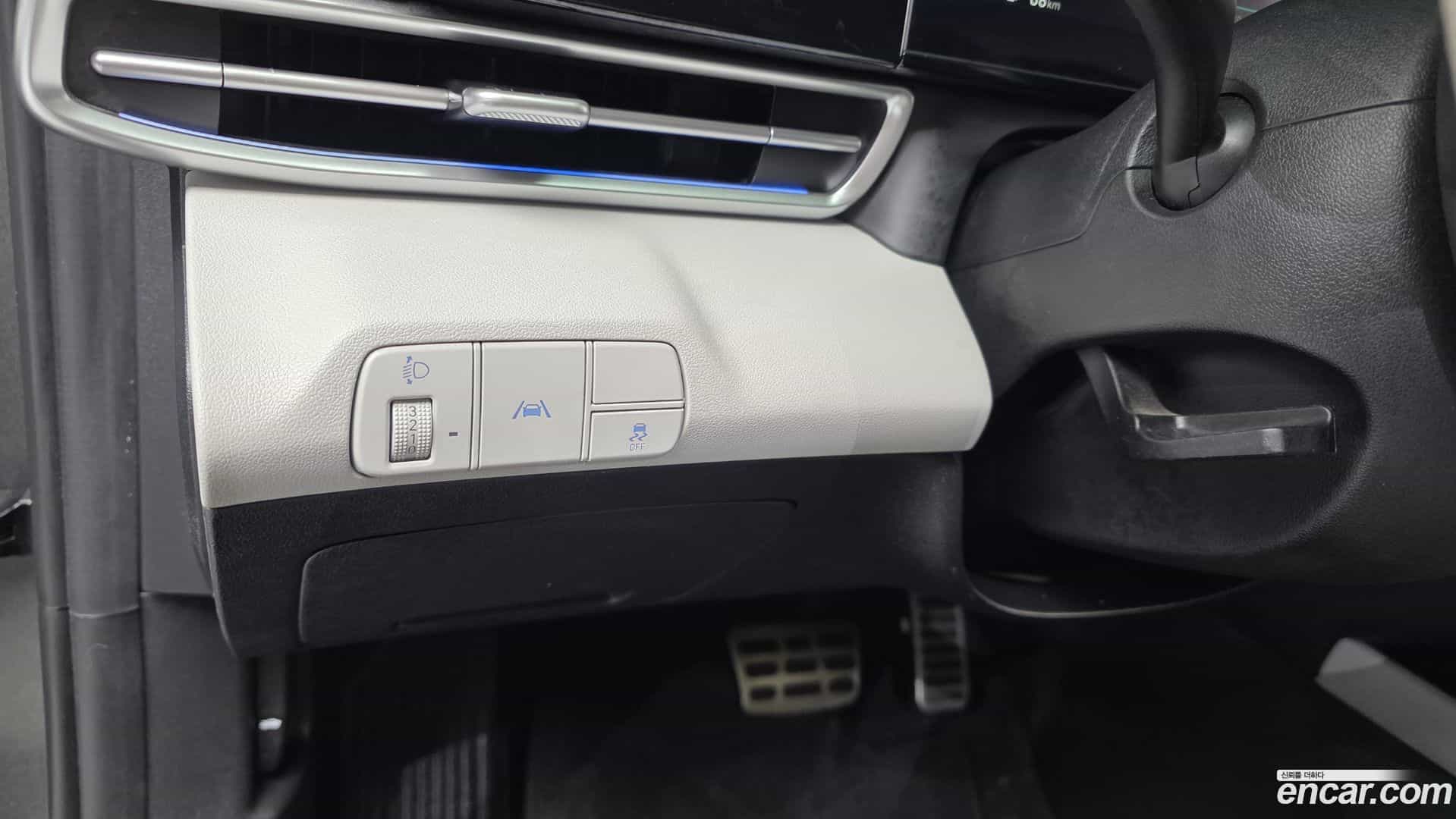 AVANTE Hyundai 2021.3-OPTION-041