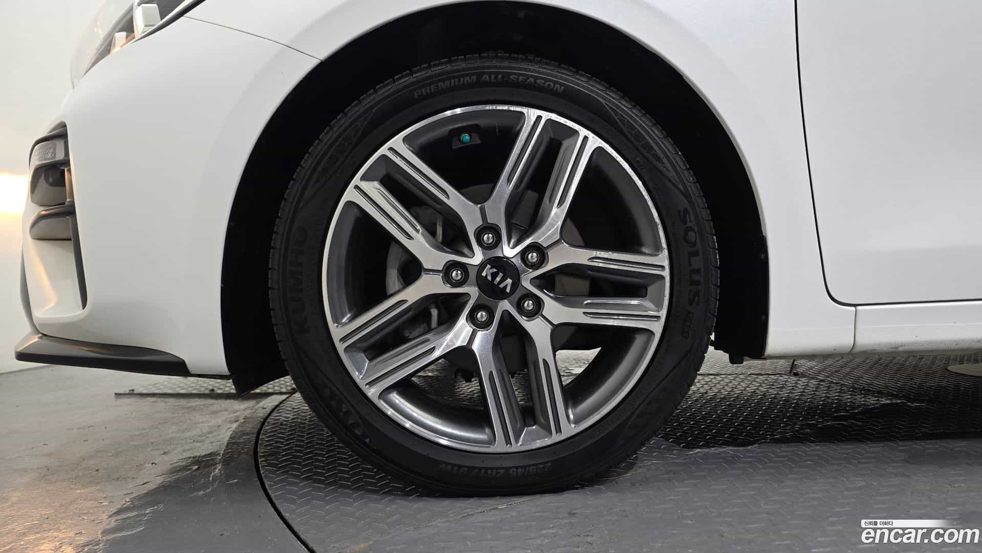 K3 Kia 2019.0-OUTER-005