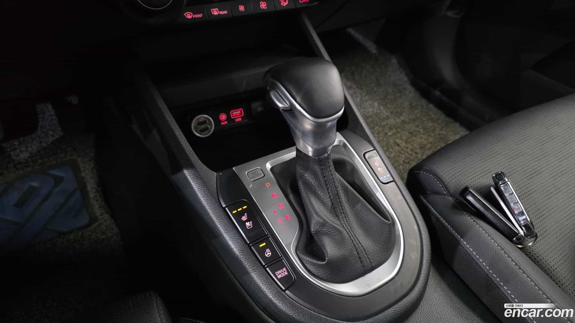 K3 Kia 2019.0-INNER-009