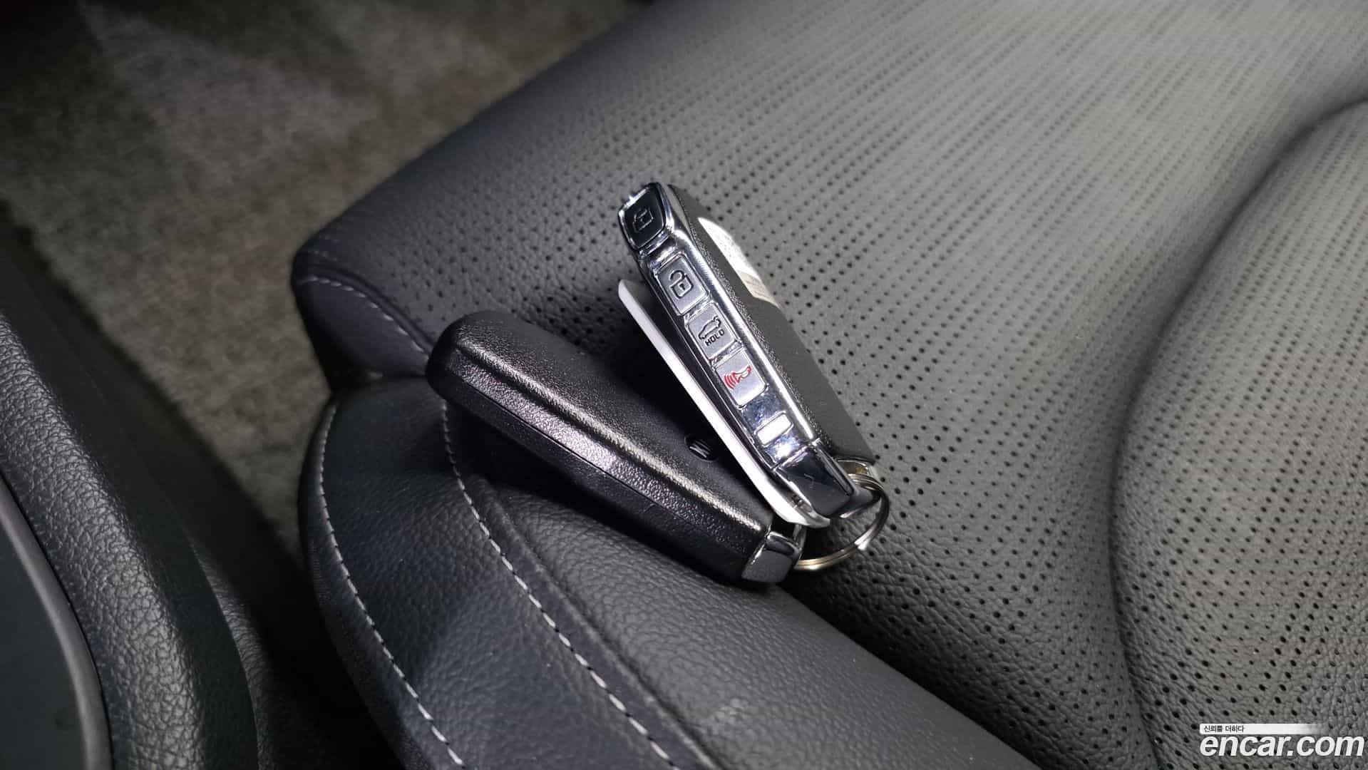 K3 Kia 2019.0-OPTION-024