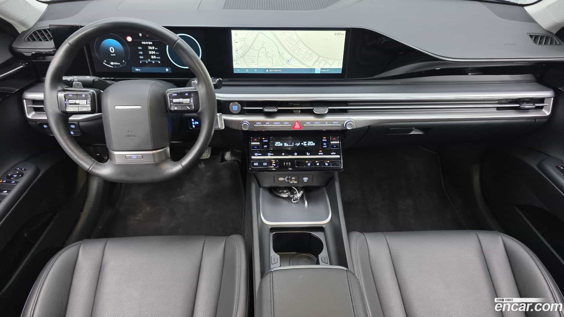 Grandeur Hyundai 2023.10-INNER-007