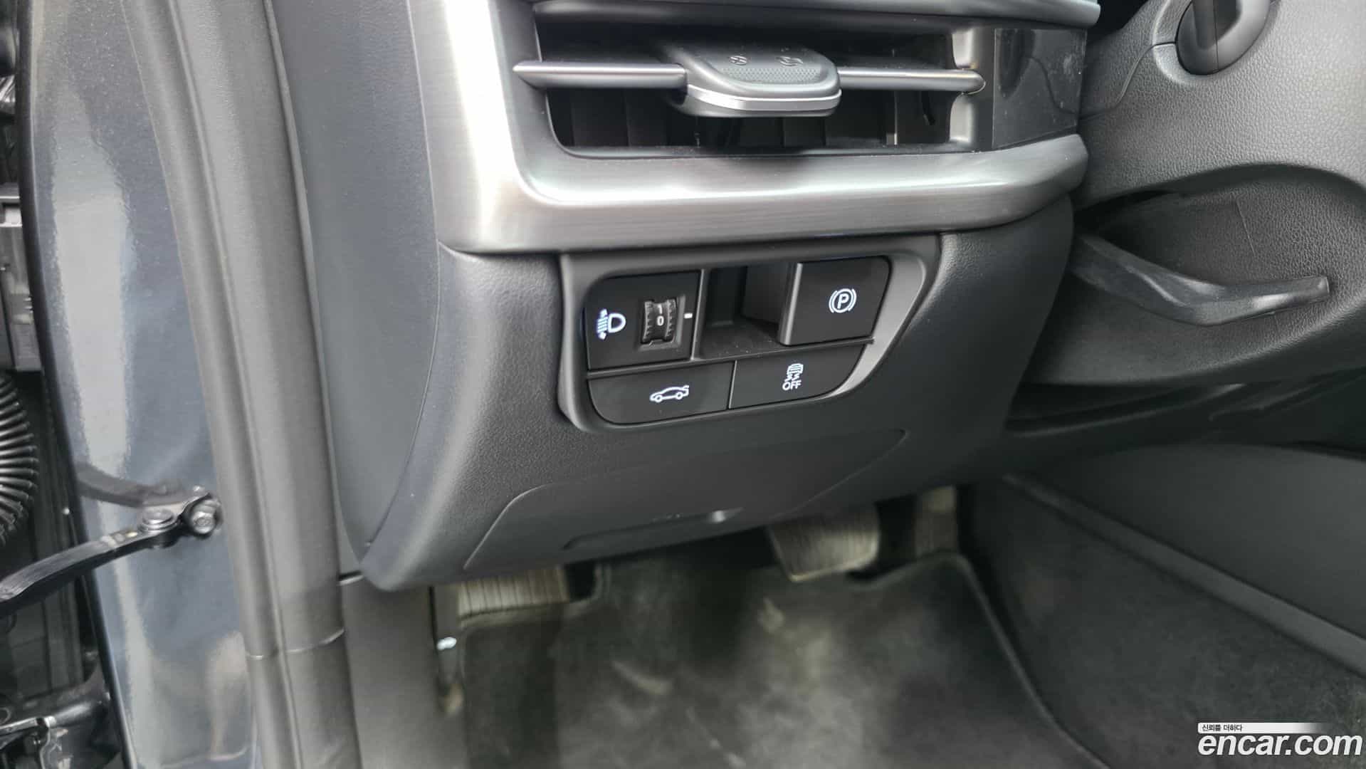 Grandeur Hyundai 2023.10-OPTION-016