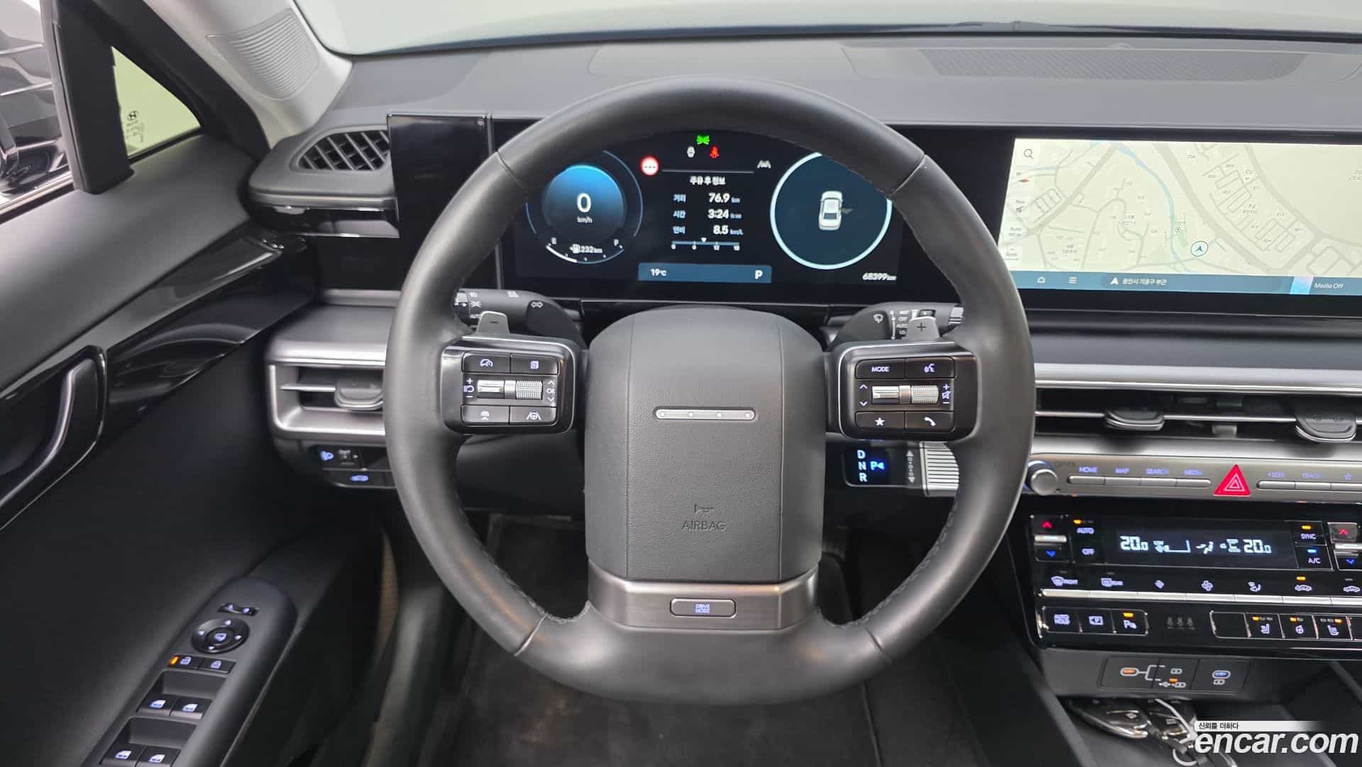 Grandeur Hyundai 2023.10-OPTION-017