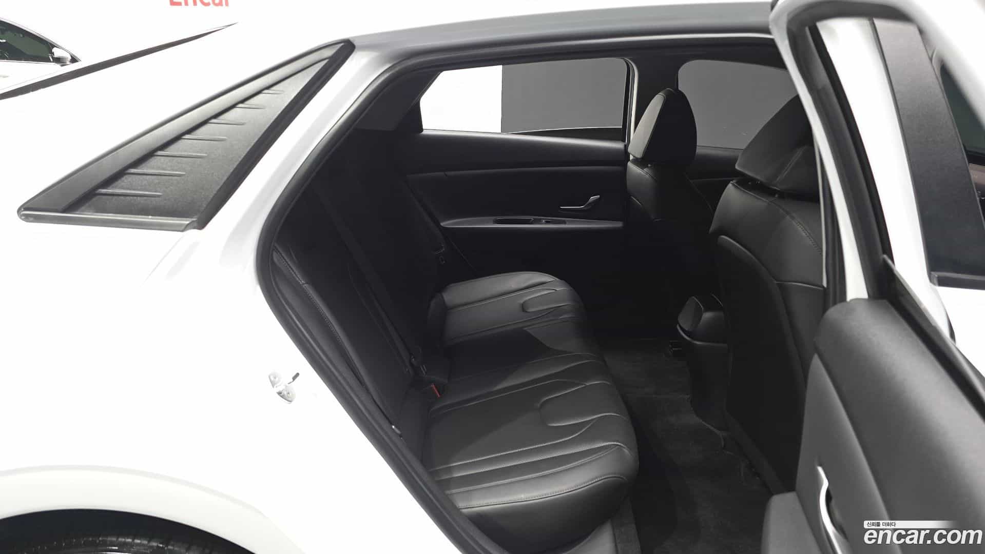 AVANTE Hyundai 2020.9-OPTION-016