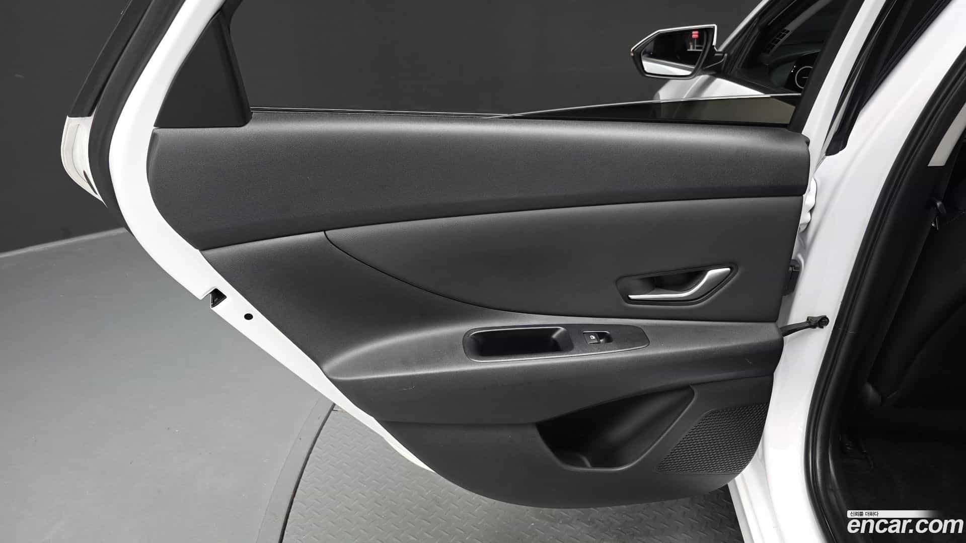 AVANTE Hyundai 2020.9-INNER-035