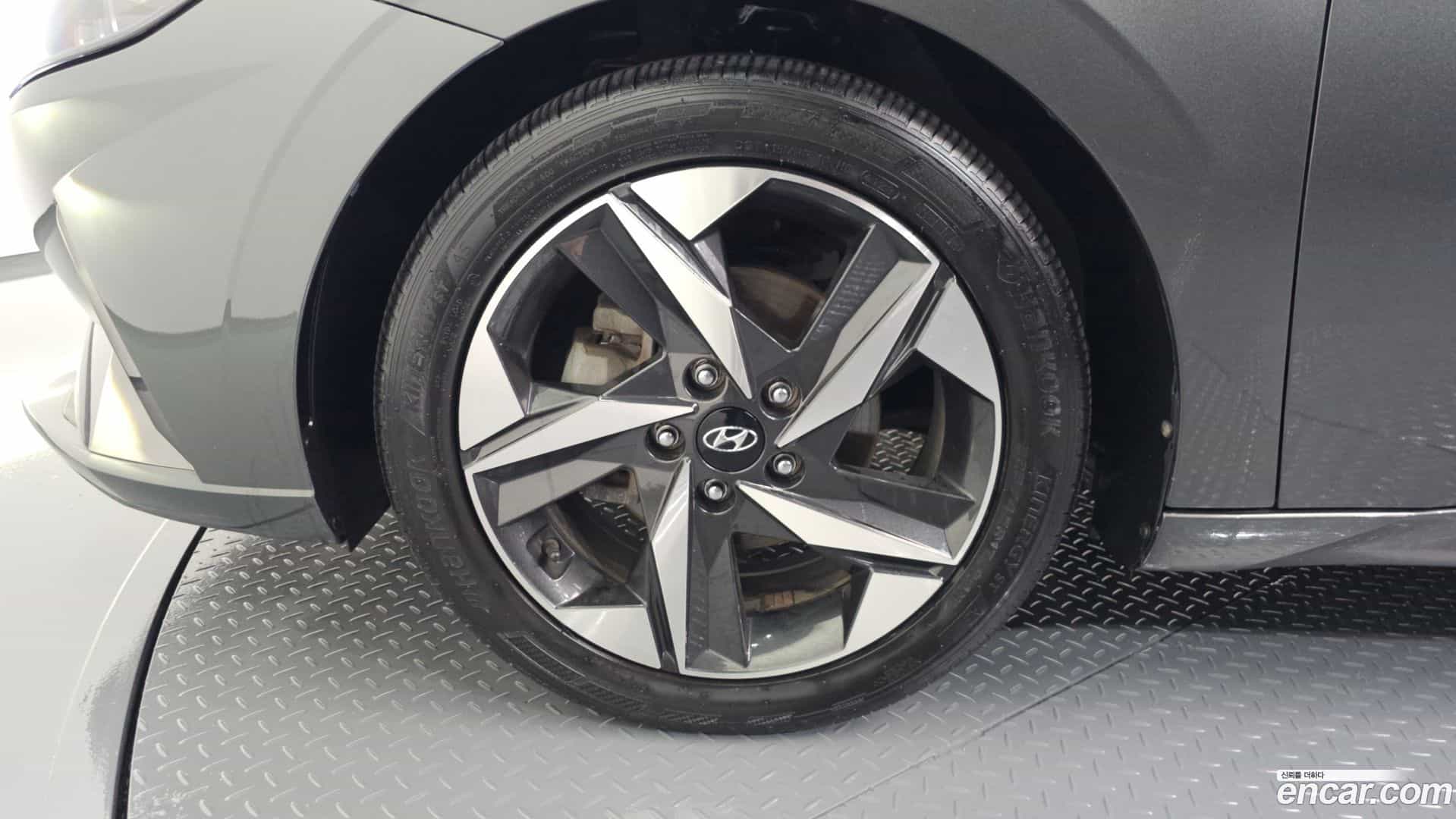 AVANTE Hyundai 2020.5-OUTER-005