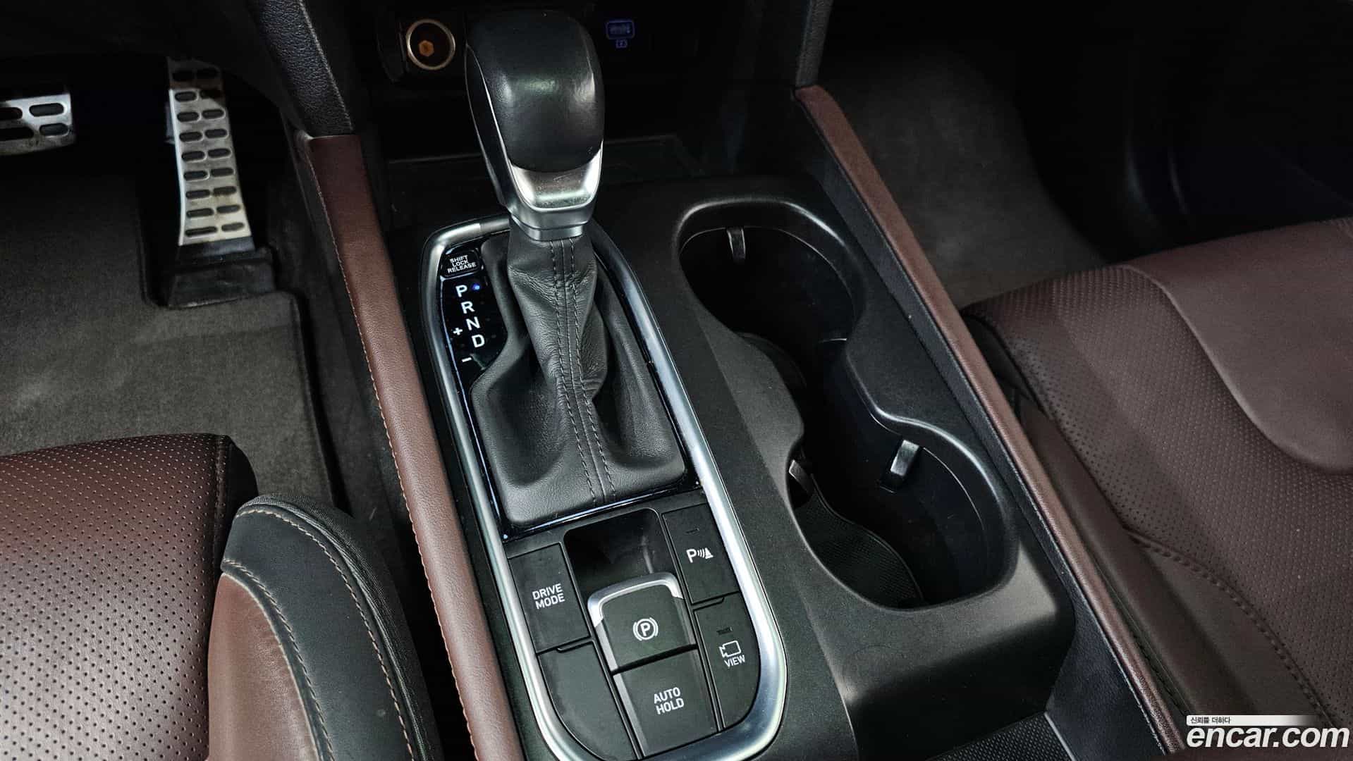Santafe Hyundai 2019.4-INNER-009