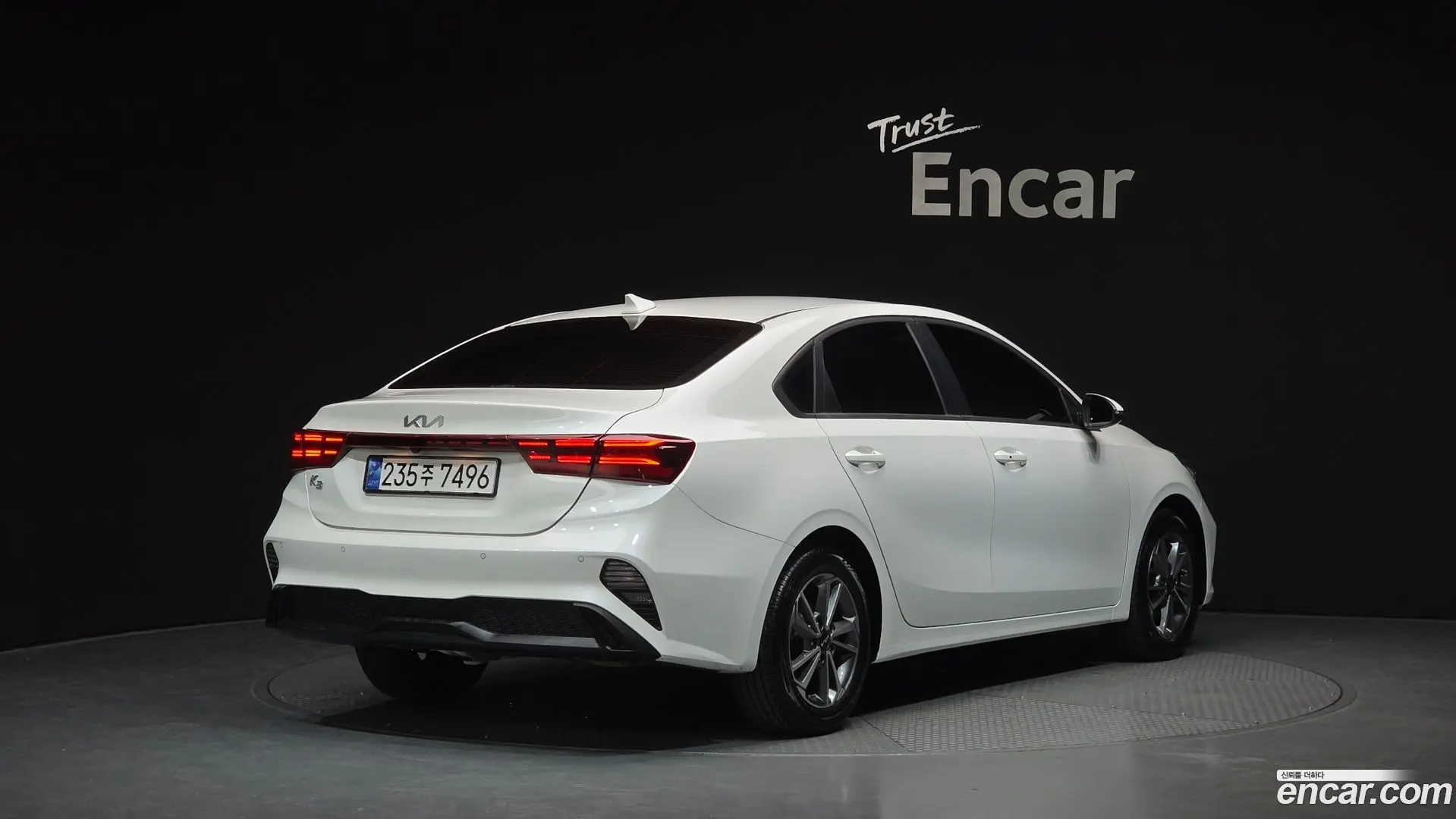 Main__Slider__Photo:K3 Kia 2023.11-1