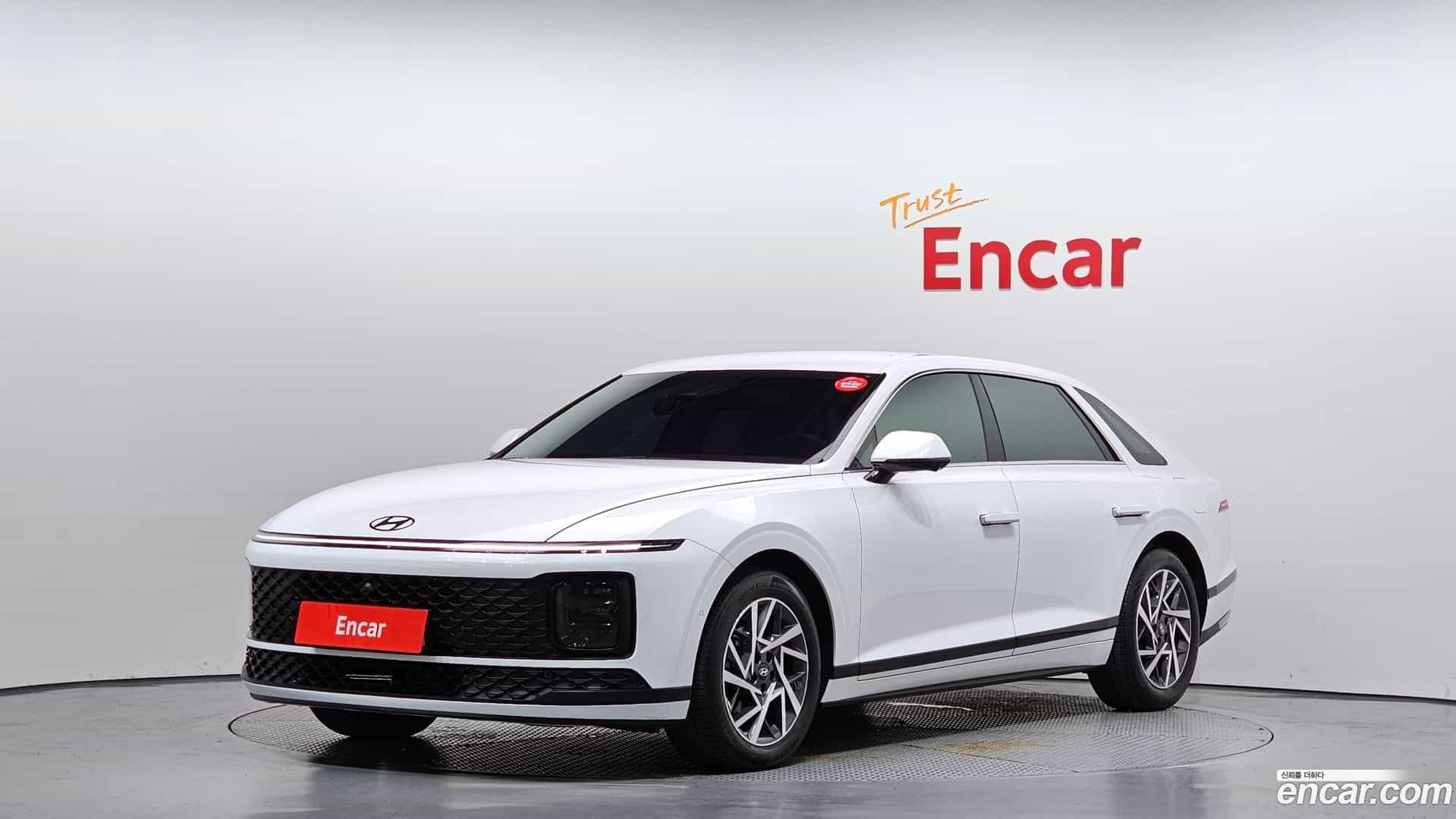 Grandeur Hyundai 2025.6-OUTER-001