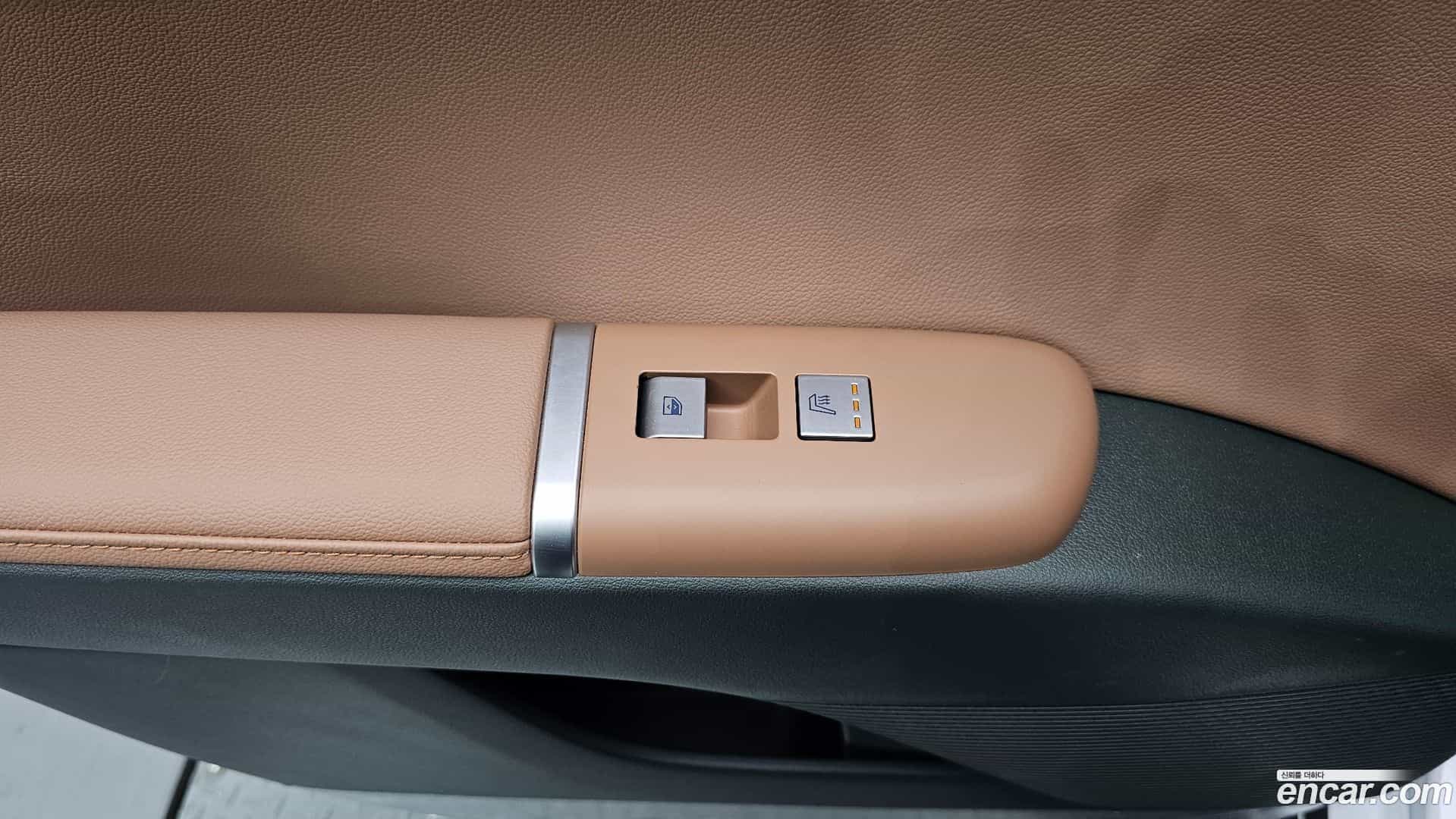Grandeur Hyundai 2025.6-OPTION-023