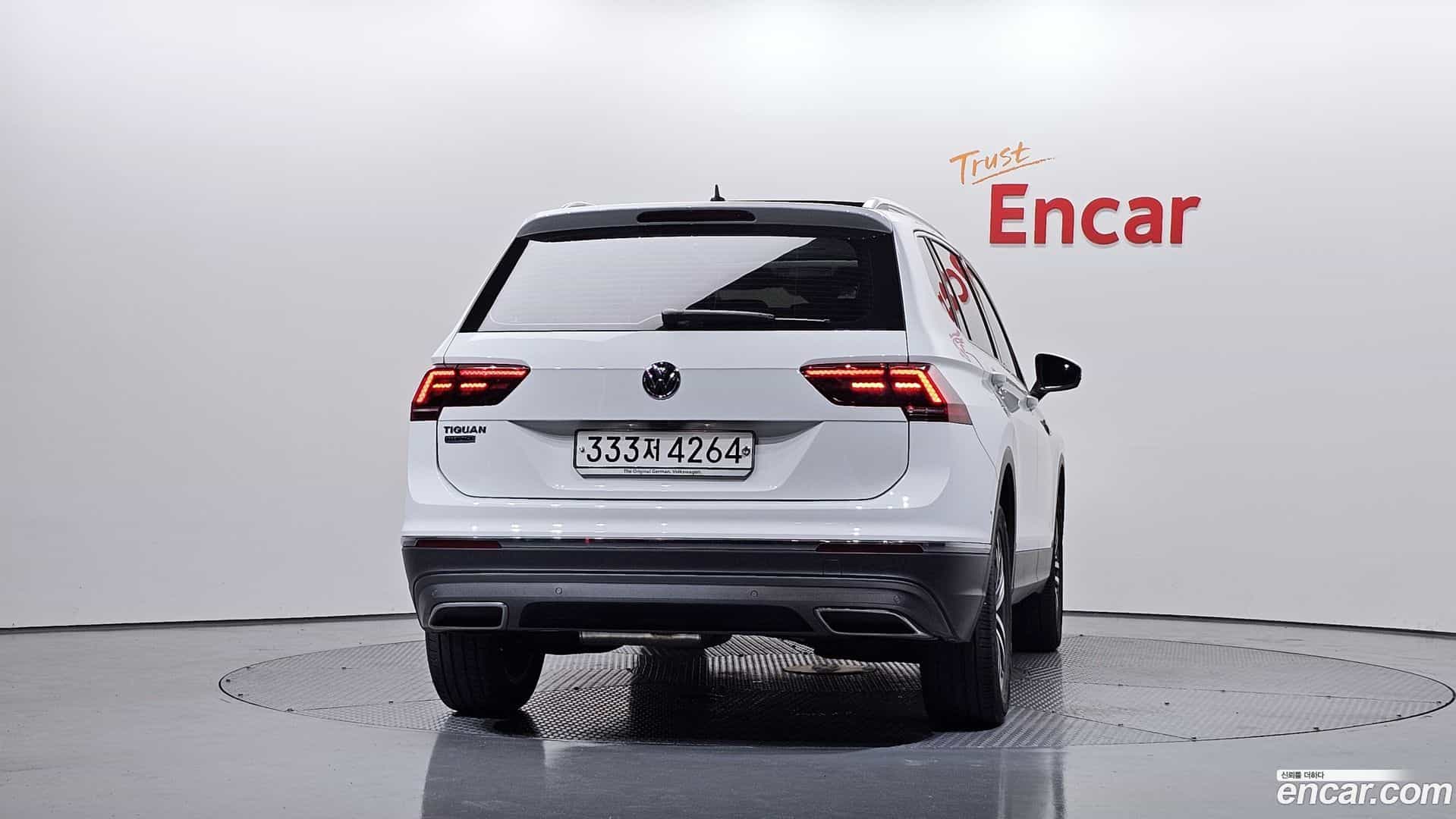 Tiguan Volkswagen 2020.4-OUTER-004