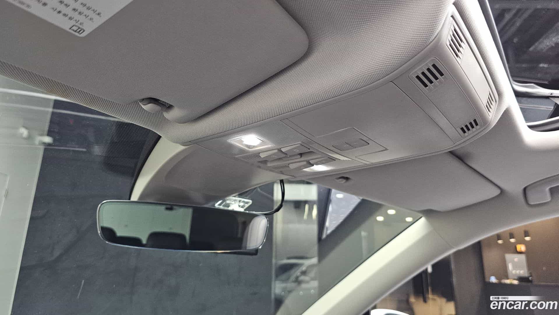 Tiguan Volkswagen 2020.4-OPTION-024