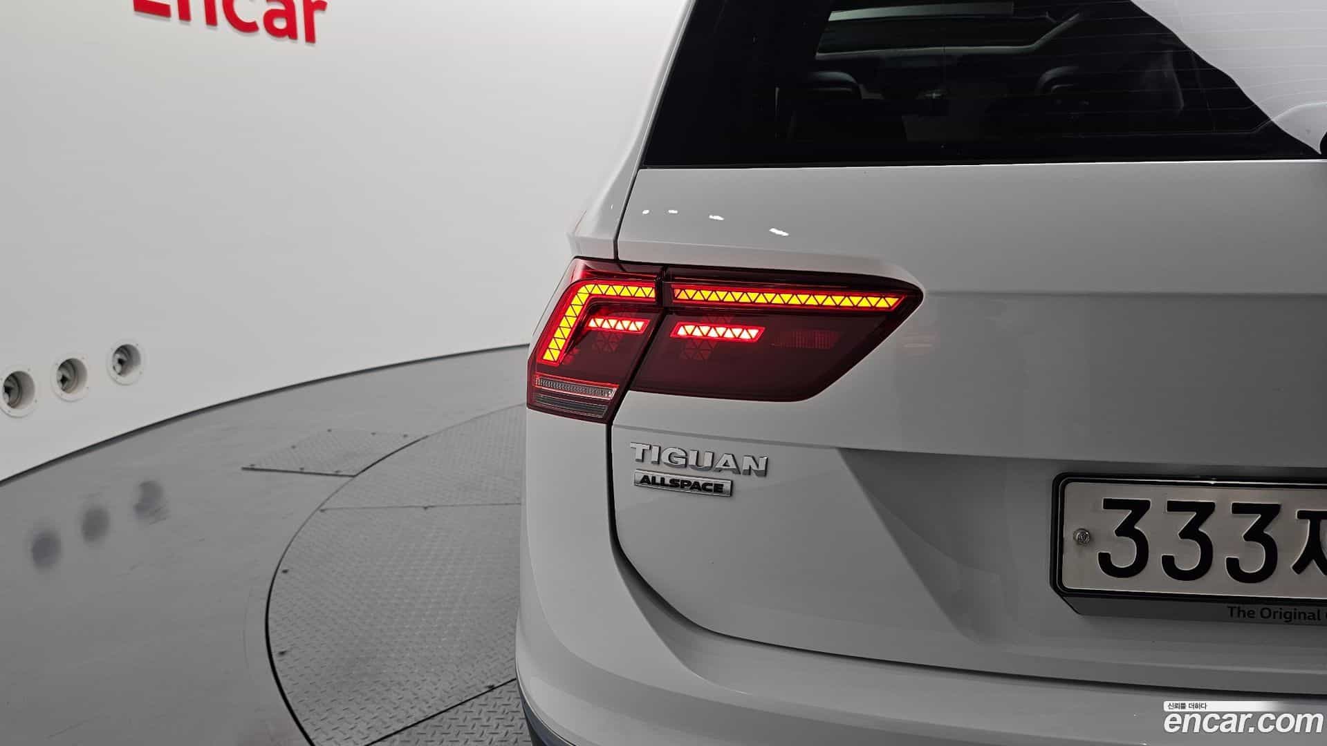 Tiguan Volkswagen 2020.4-OUTER-033