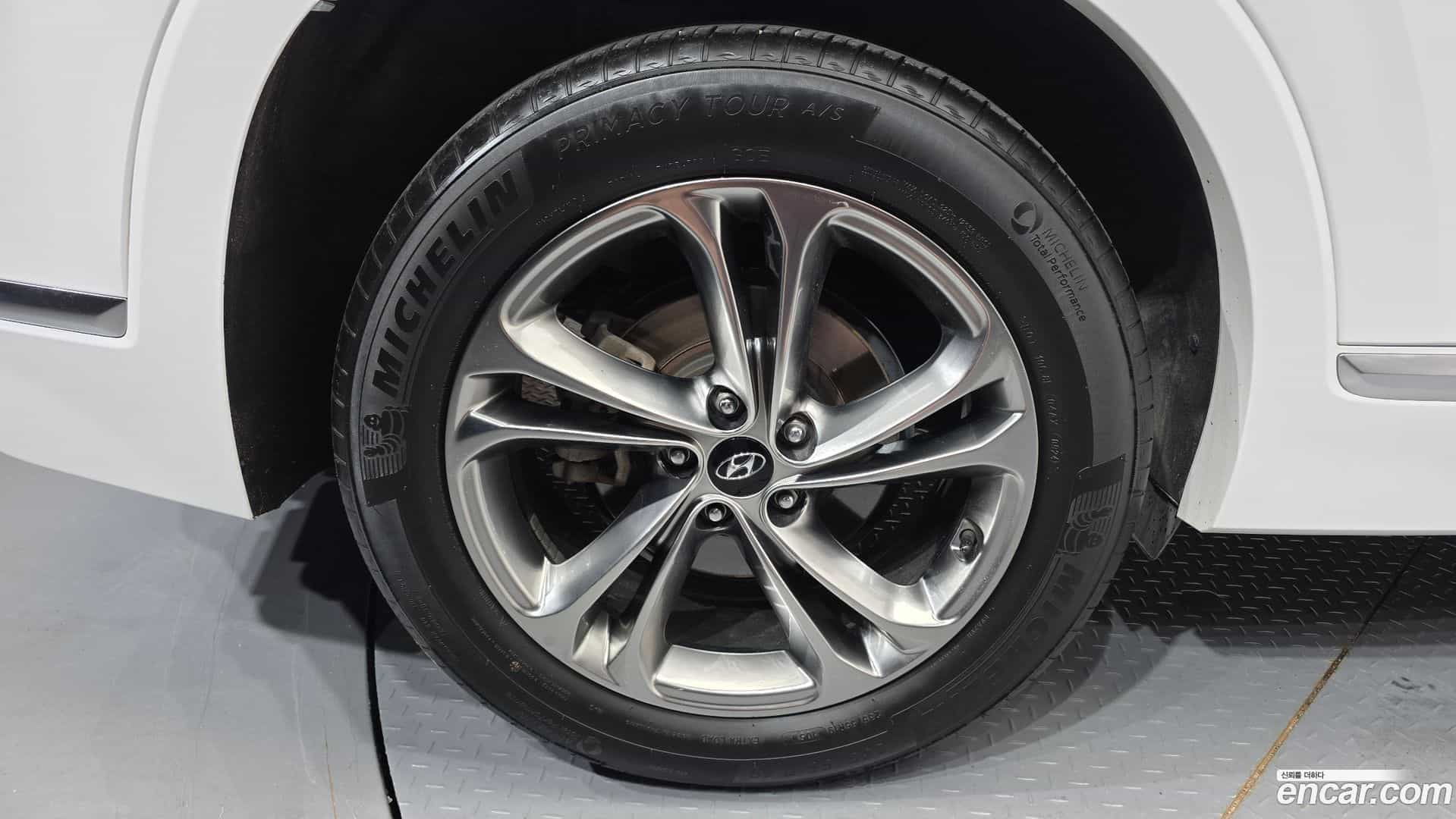 Santafe Hyundai 2019.9-OUTER-005