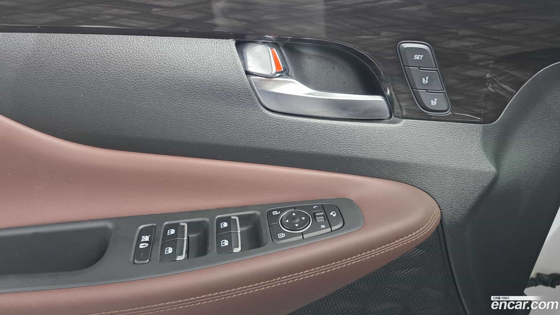Santafe Hyundai 2019.9-OPTION-017