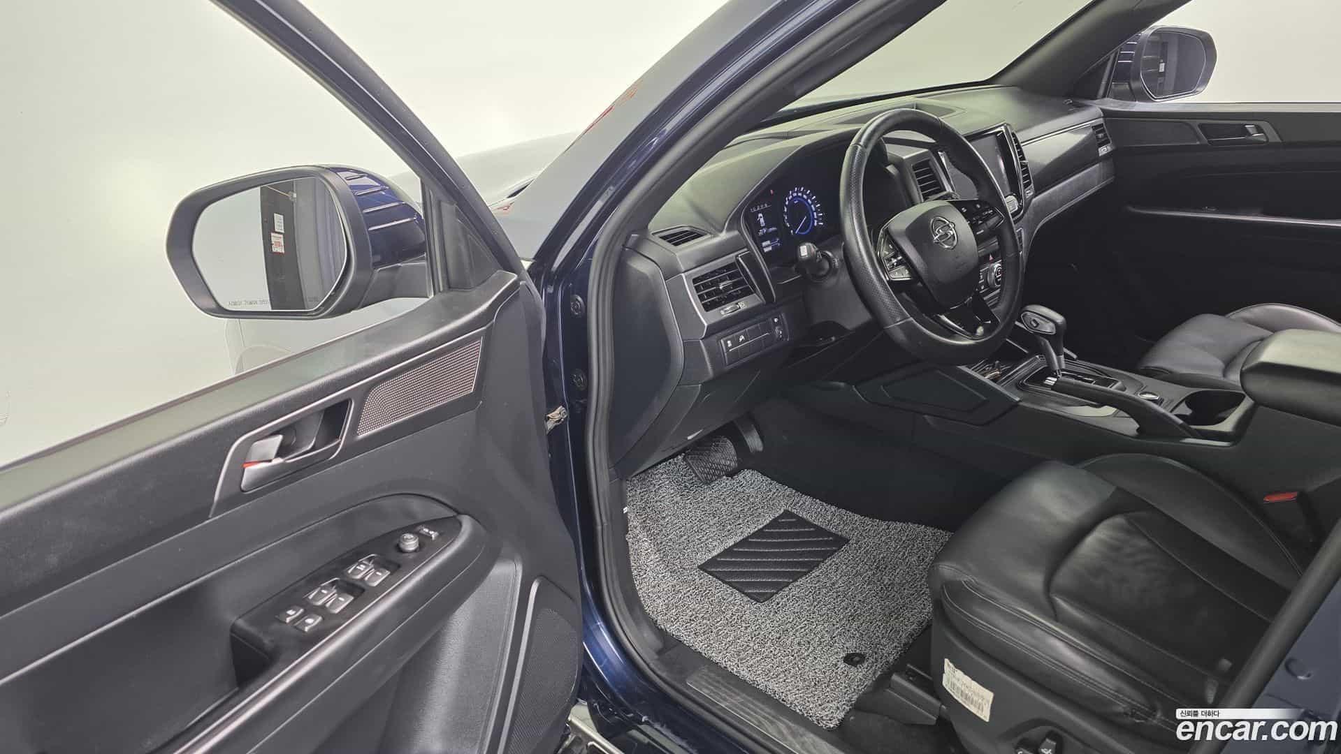 Rexton KG Mobility 2021.6-OPTION-015