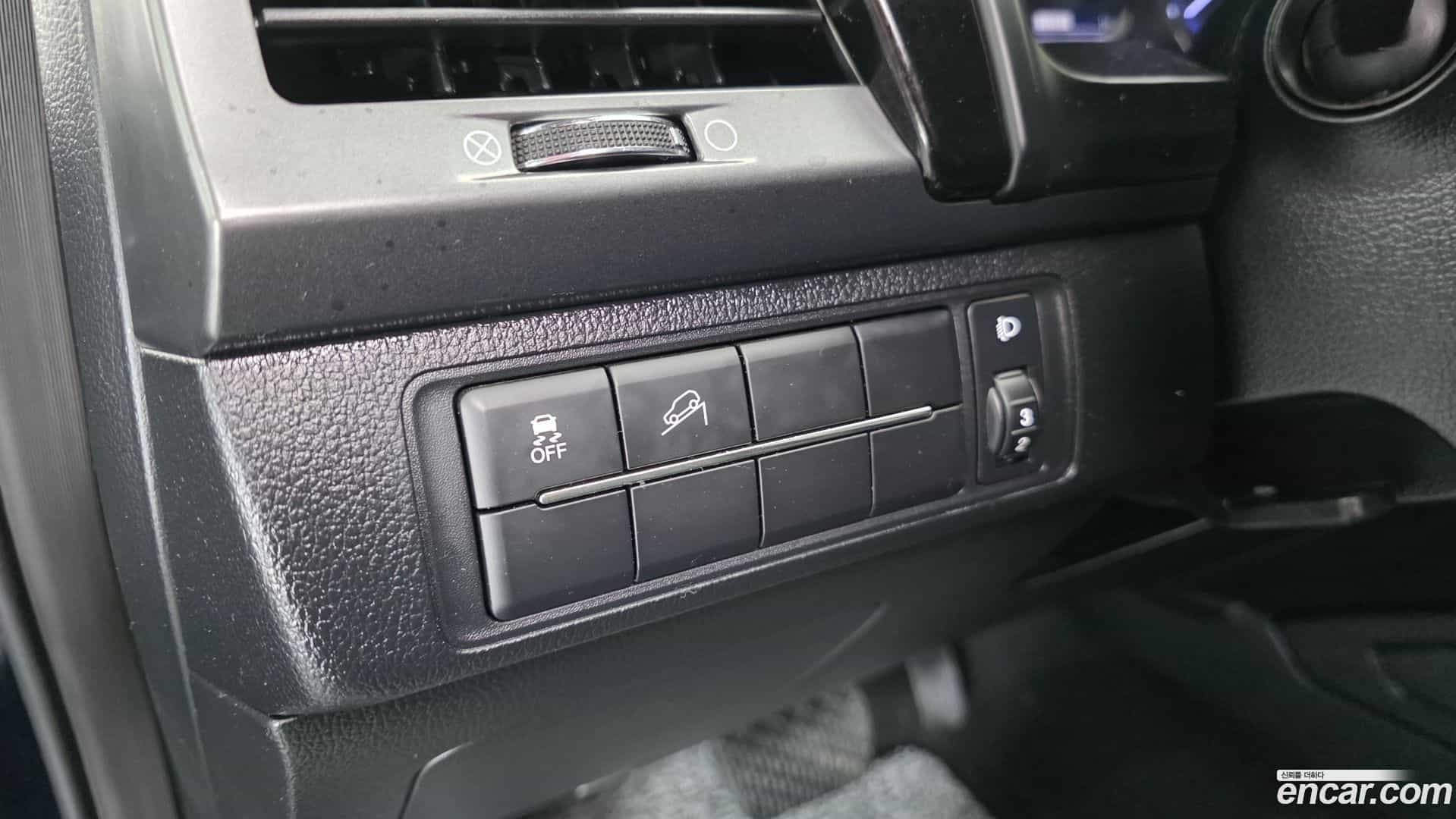 Rexton KG Mobility 2021.6-OPTION-017