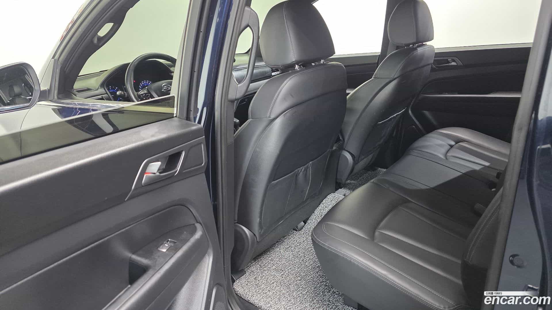 Rexton KG Mobility 2021.6-OPTION-022