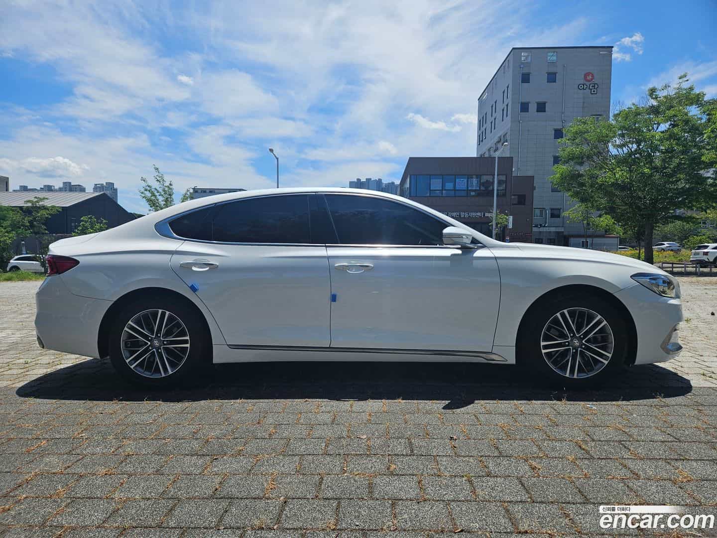 Grandeur Hyundai 2019.9-OUTER-004