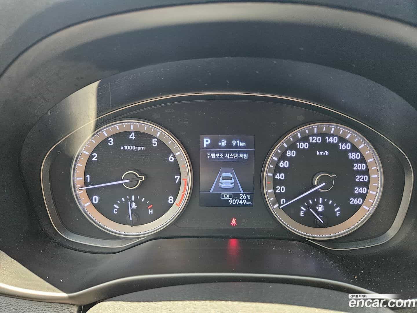Grandeur Hyundai 2019.9-OPTION-017