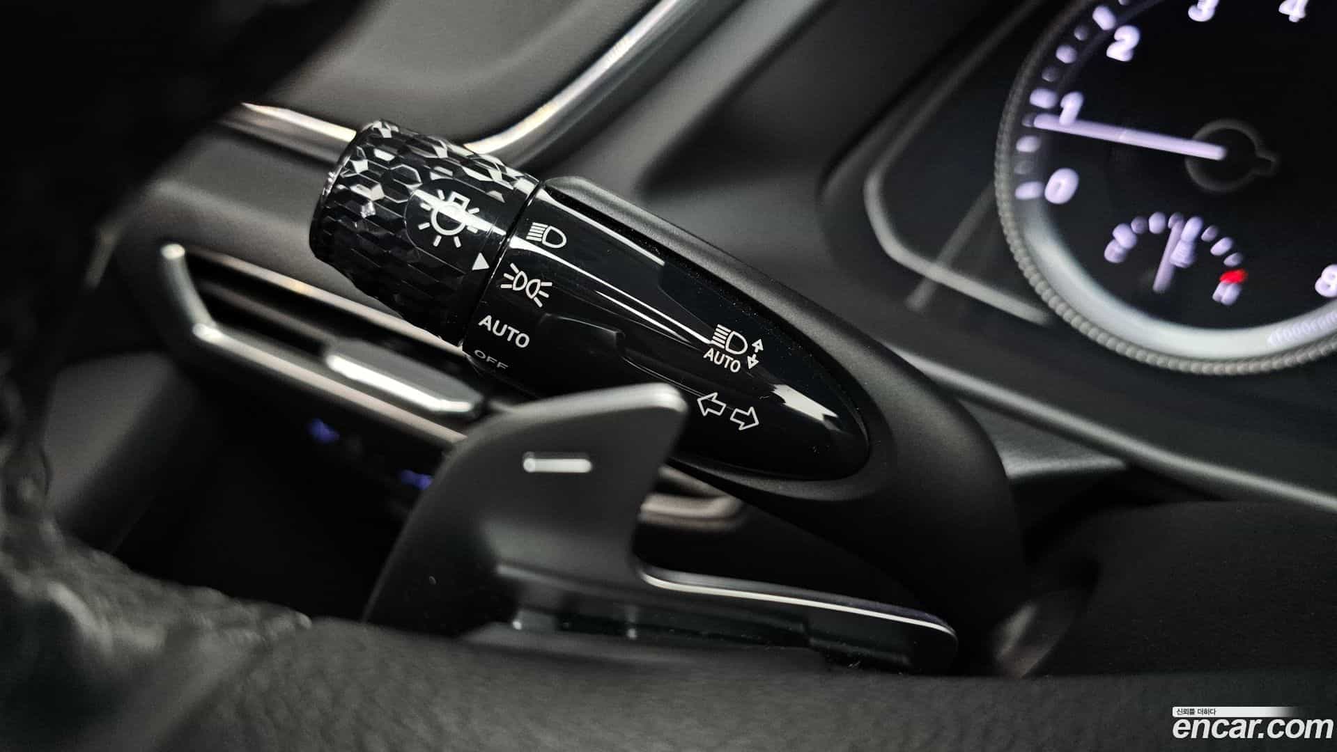 Sonata Hyundai 2020.8-OPTION-042