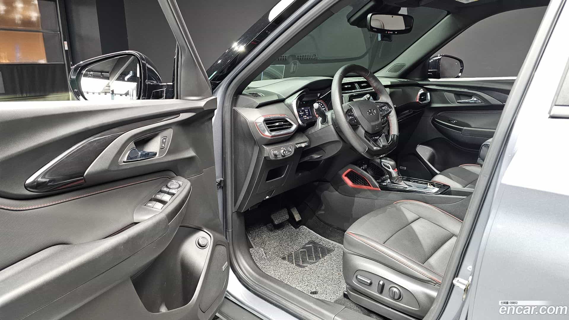 Trailblazer Chevrolet 2021.5-INNER-010