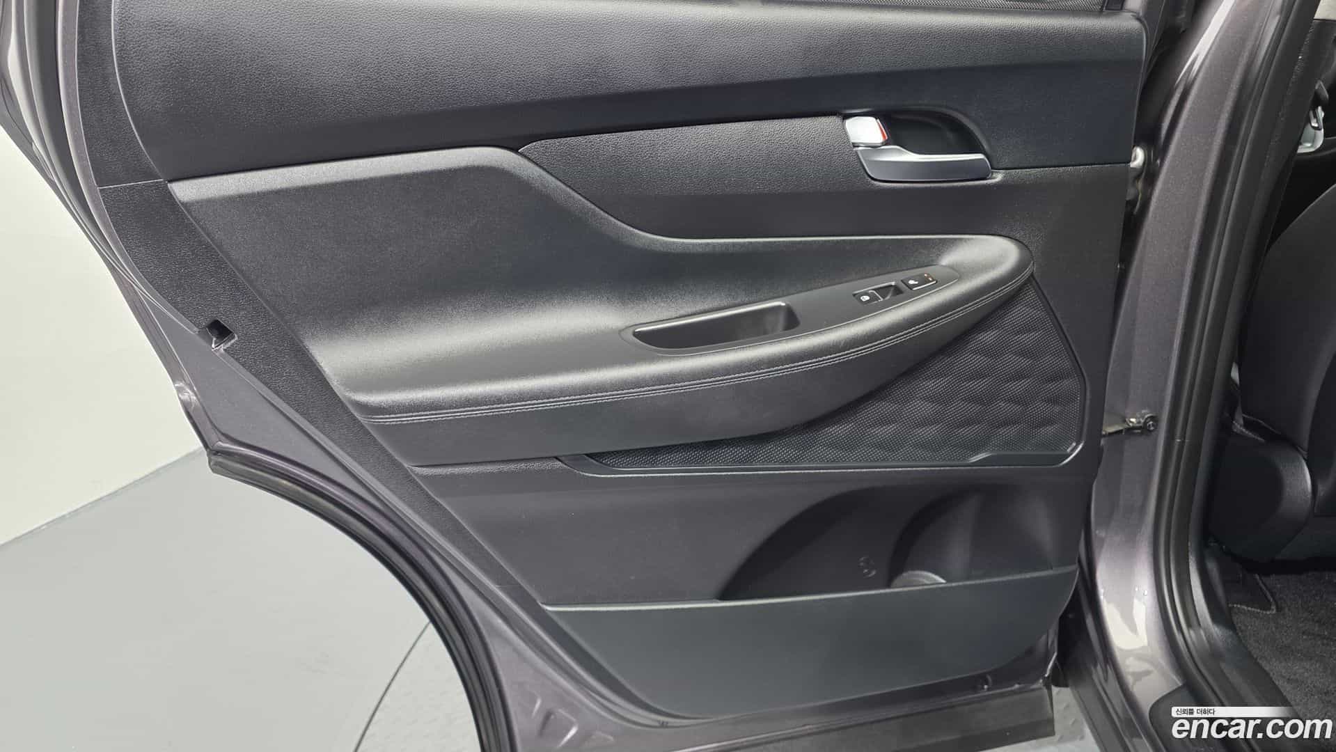 Santafe Hyundai 2022.9-INNER-035