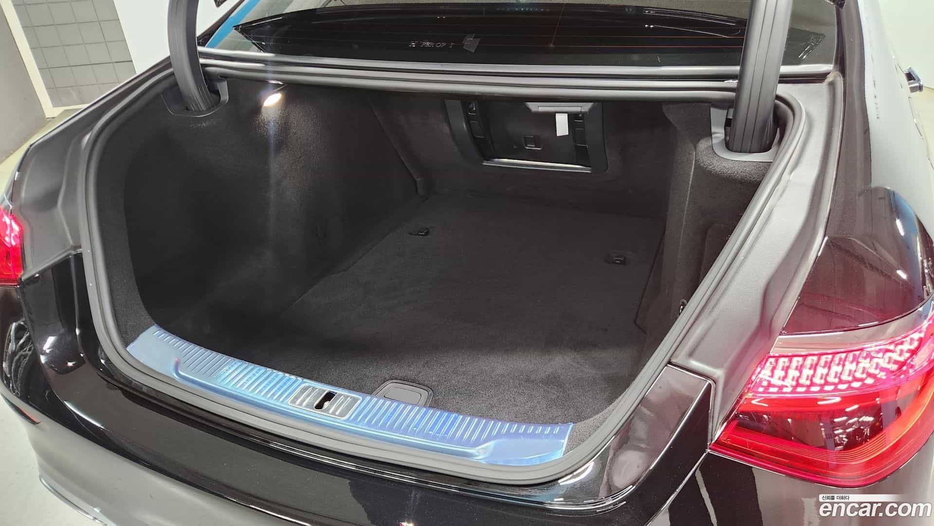 S-Class Mercedes-Benz 2021.10-OPTION-016