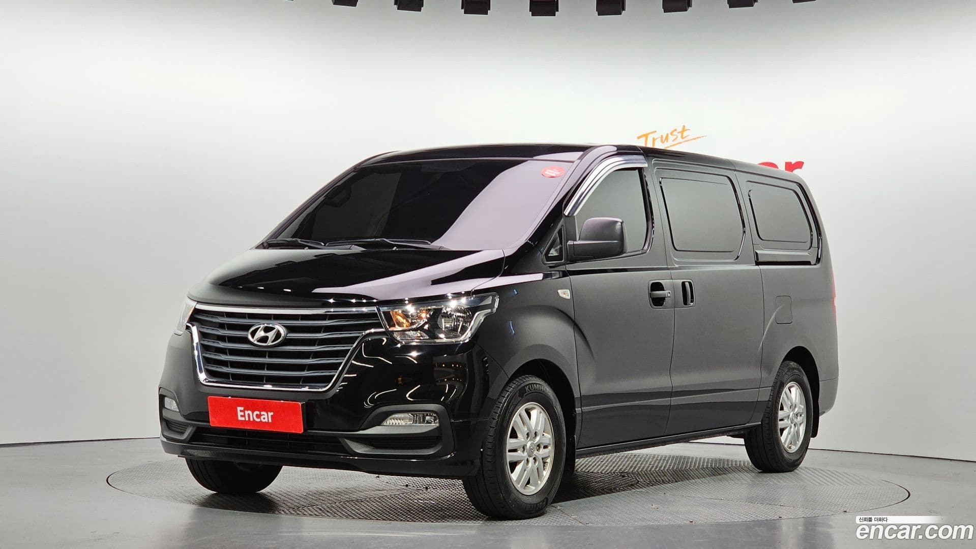 Main__Slider__Photo:Starex Hyundai 2021.2-0