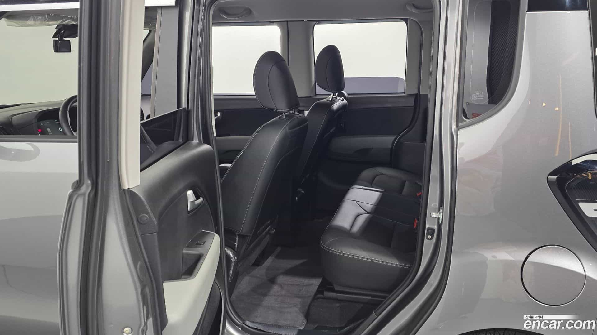 RAY Kia 2023.6-OPTION-015