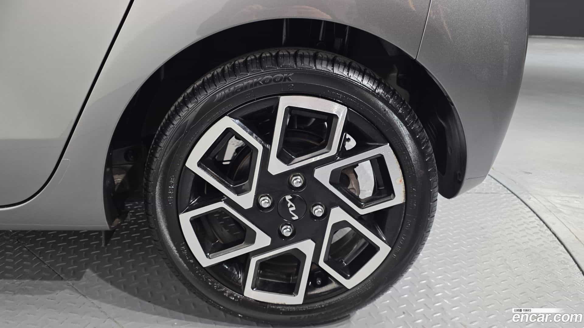 RAY Kia 2023.6-OUTER-031