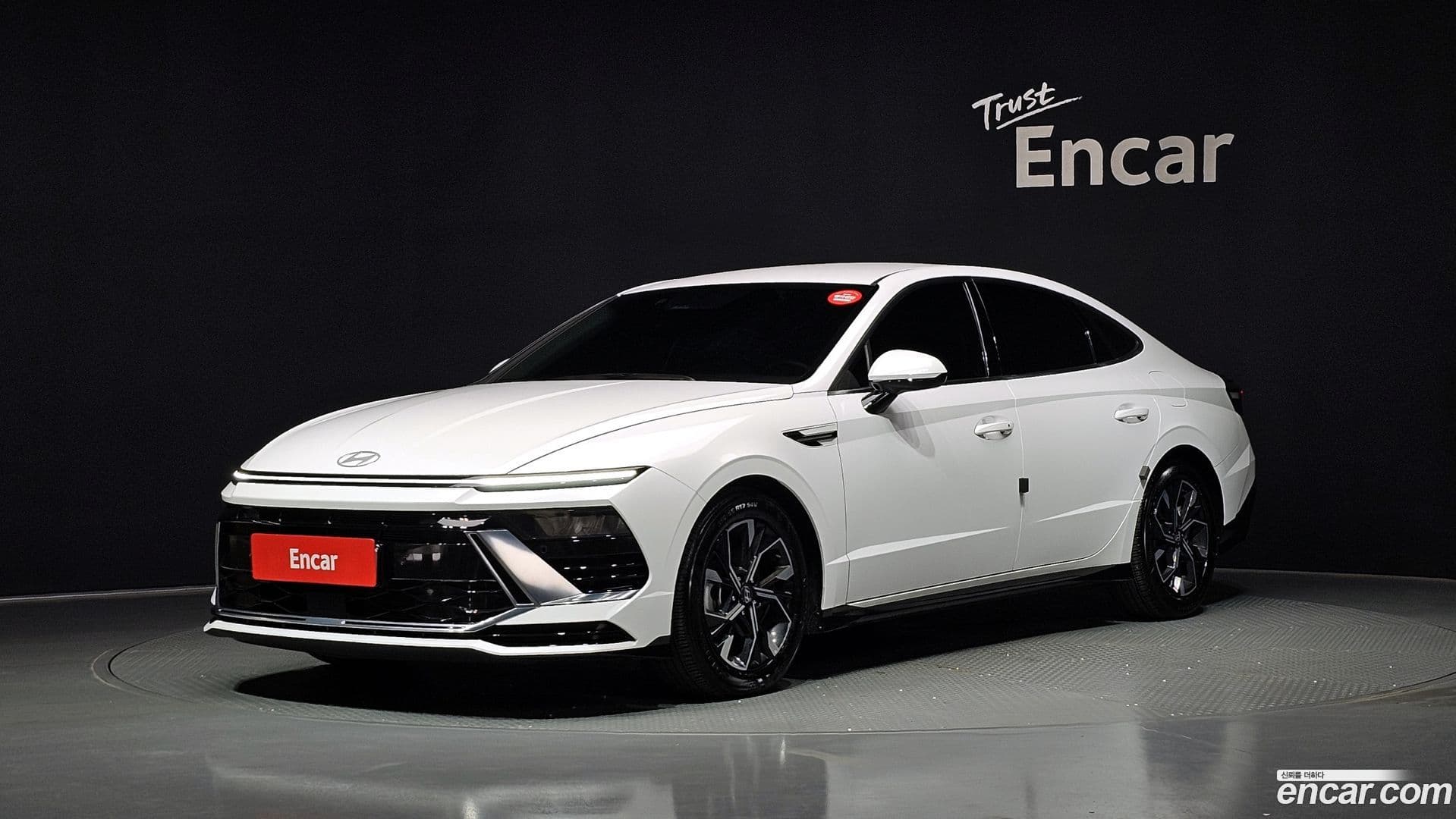 Main__Slider__Photo:Sonata Hyundai 2025.3-0