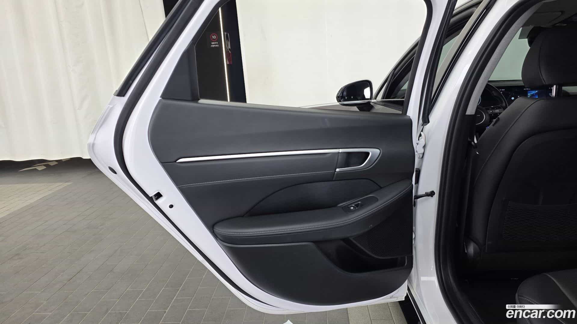 Sonata Hyundai 2025.3-INNER-035