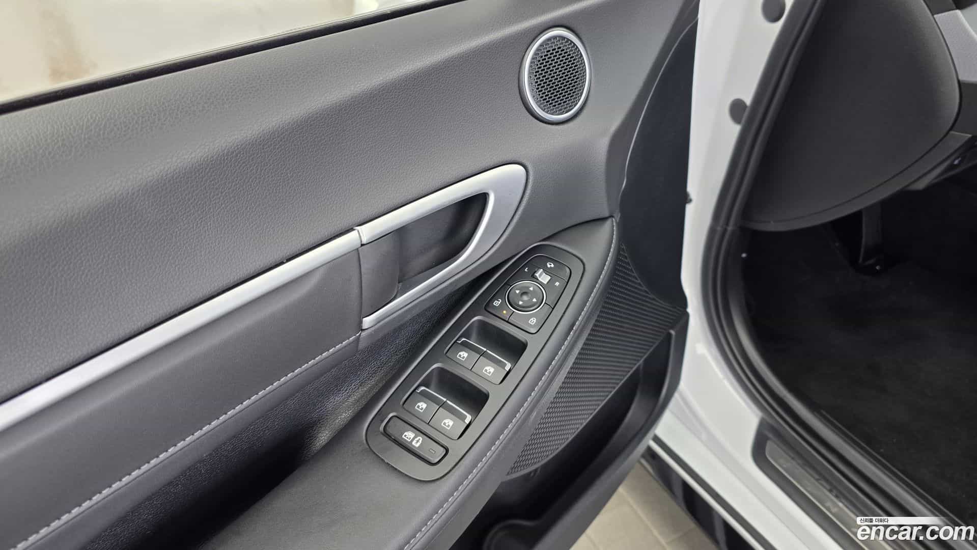 Sonata Hyundai 2025.3-OPTION-042